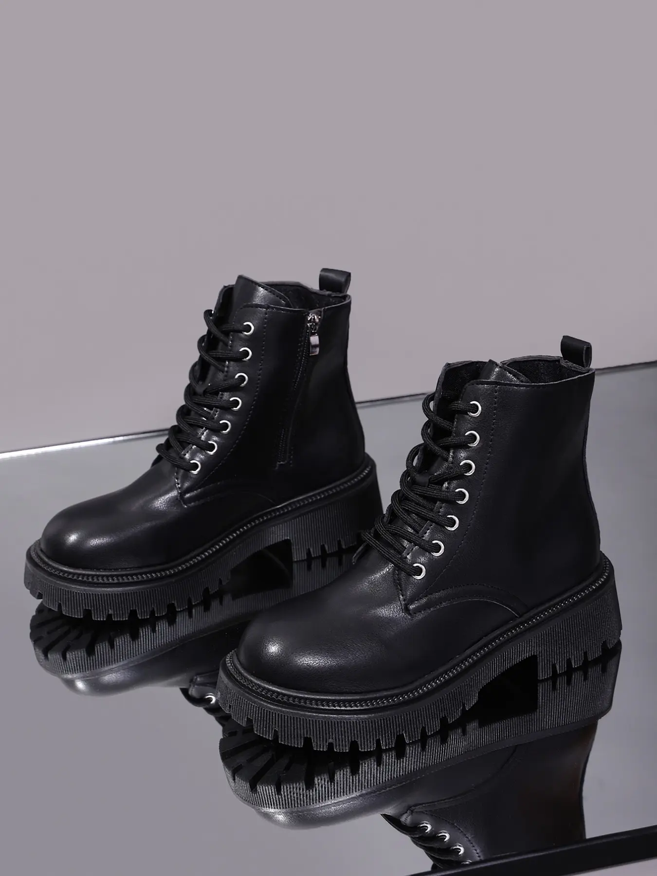 Women's Hollow Out Thick Sole Boots, Street Style, Punk Fashion, Round Toe, Laces, Side Zip, Autumn Winter New Arrival