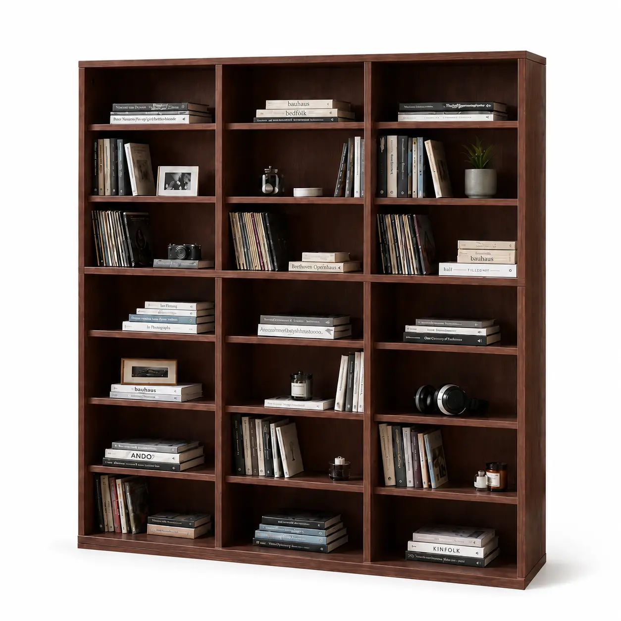 7-Tier Media Storage Bookcase, 21-Compartment Slim Display Shelf with Adjustable Shelves, Freestanding Engineered Wood Organizer for CDs, DVDs, Blu-rays, Books, Manga & Collectibles, 40" Wide Space-Saving Storage Tower for Living Room, Bedroom or Office