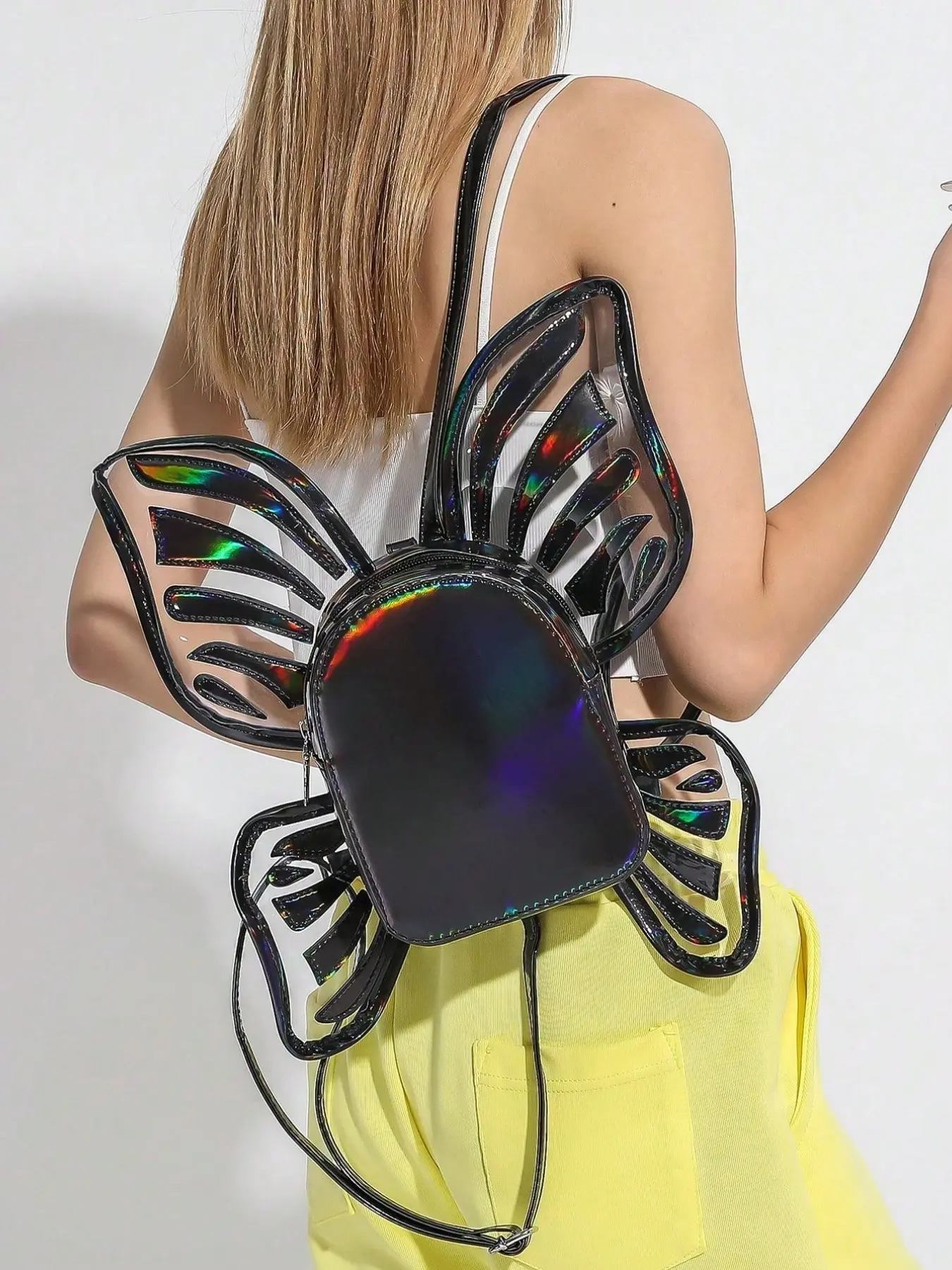 Sweet and cool three-dimensional bat creative modeling casual versatile Zip Backpack,niche personality design fashion Gothic style shoulder bag, suitable for Halloween activities, holiday parties, daily commuting, shopping and dating.