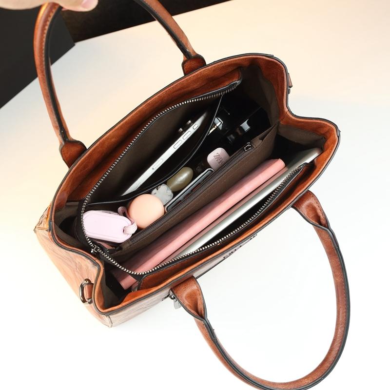 Vintage Tannery Craft Embossed Handbag, Traditional Floral Pressed Large Capacity Commuter Bag, Mom Style Shoulder Crossbody Bag