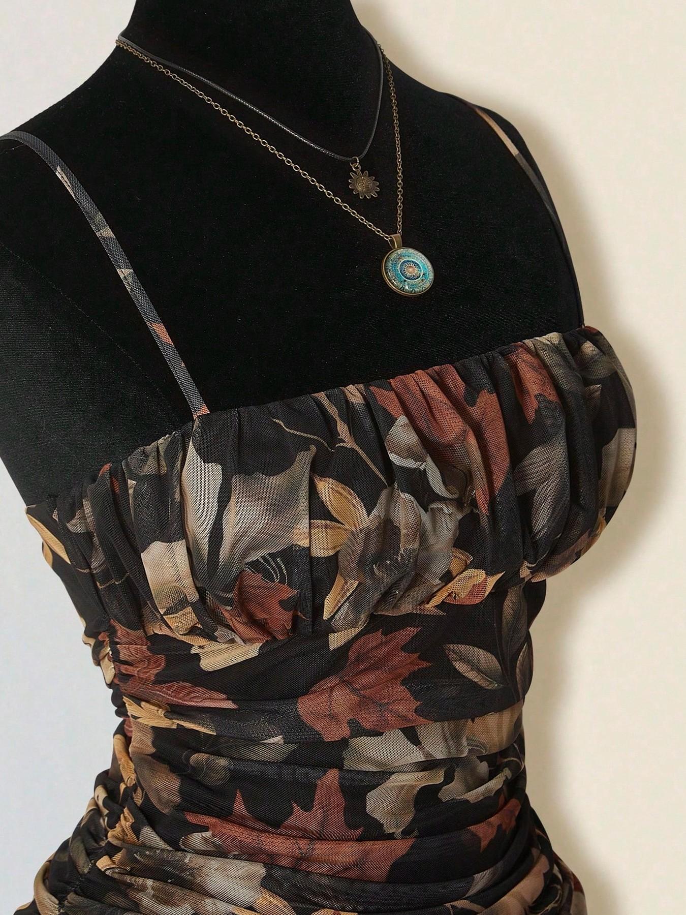 1 Piece Autumn Leaf Waist-Cinched Dress | Euro-American Casual Vibe | Spaghetti Strap Design + Breathable Fabric | Comfortable Pick for Autumn Day Trips / Casual Social Gatherings