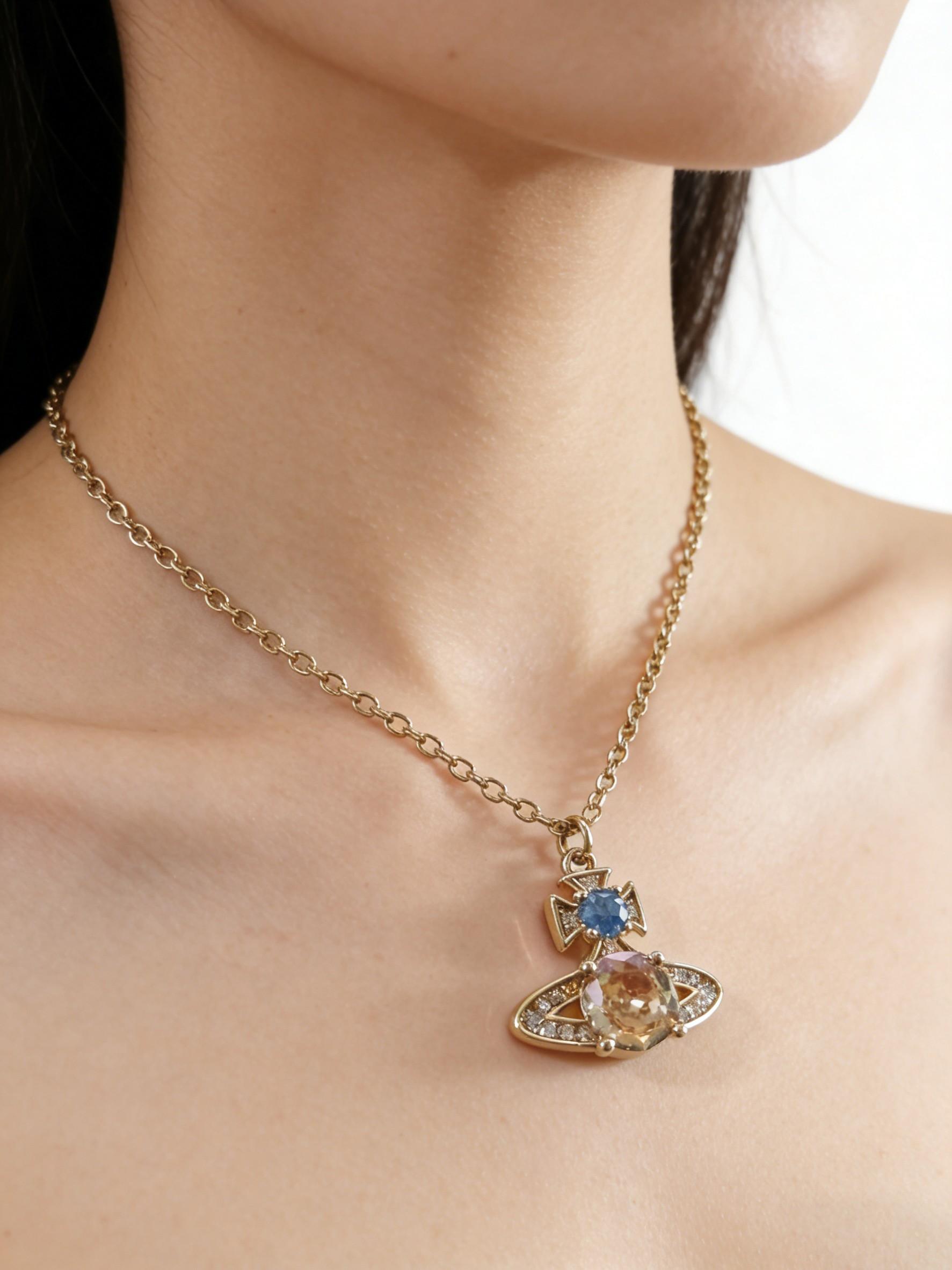 Elegant Two-Tone Diamond Saturn Necklace Set, Sparkling Lightweight Design for Dates & Daily Wear, Perfect Gift Idea