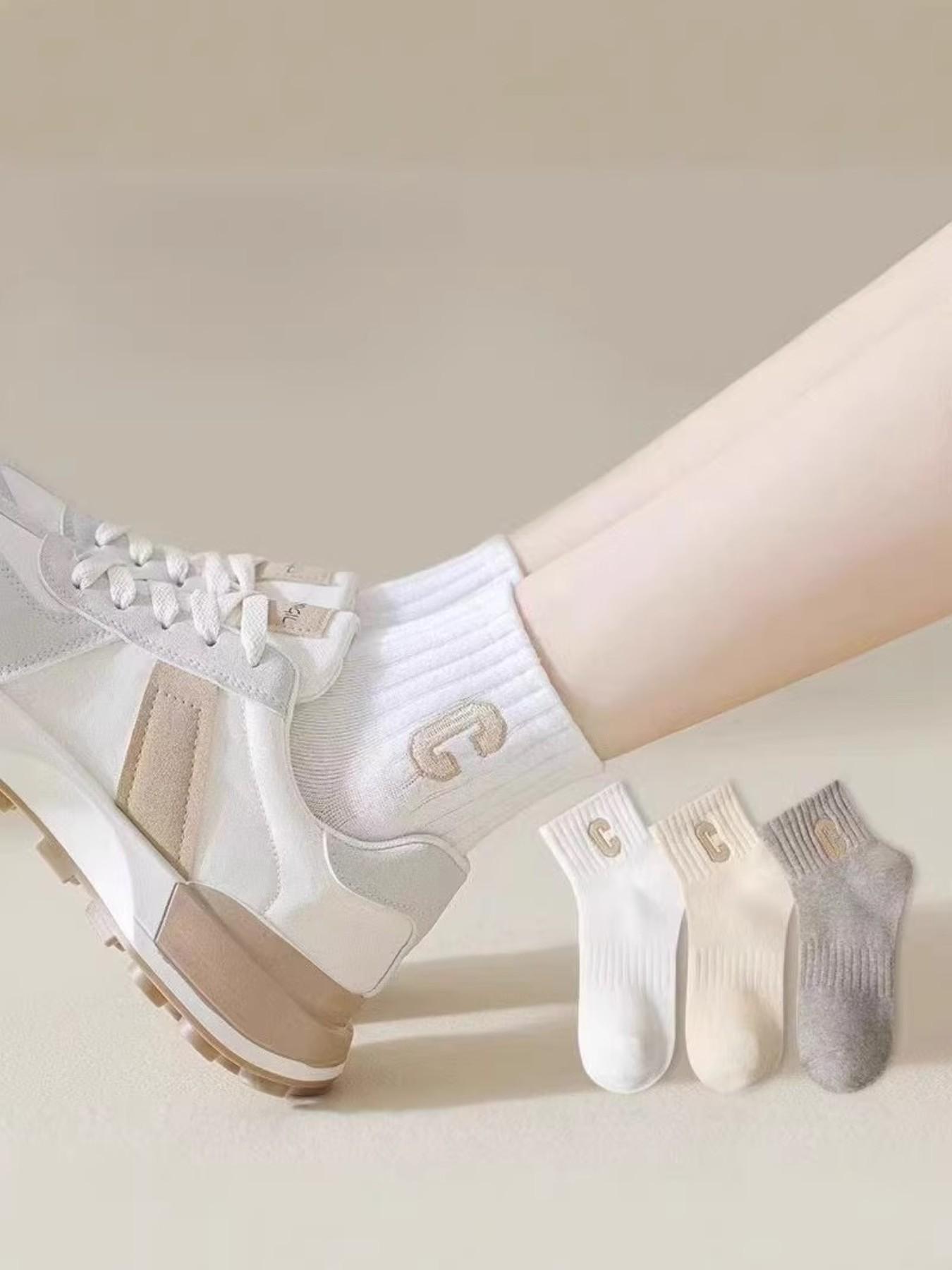 20 Pairs Women's C Logo Casual Ankle Socks, Soft Breathable Multipack, Daily Sports Socks, Comfortable and Durable Design