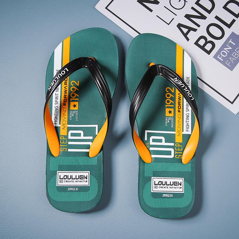 Men's Flip-Flops with Letter Print, Casual PVC Sandals, Comfortable Beach Shoes, Lightweight Slippers for Home, Bathroom, and Beach