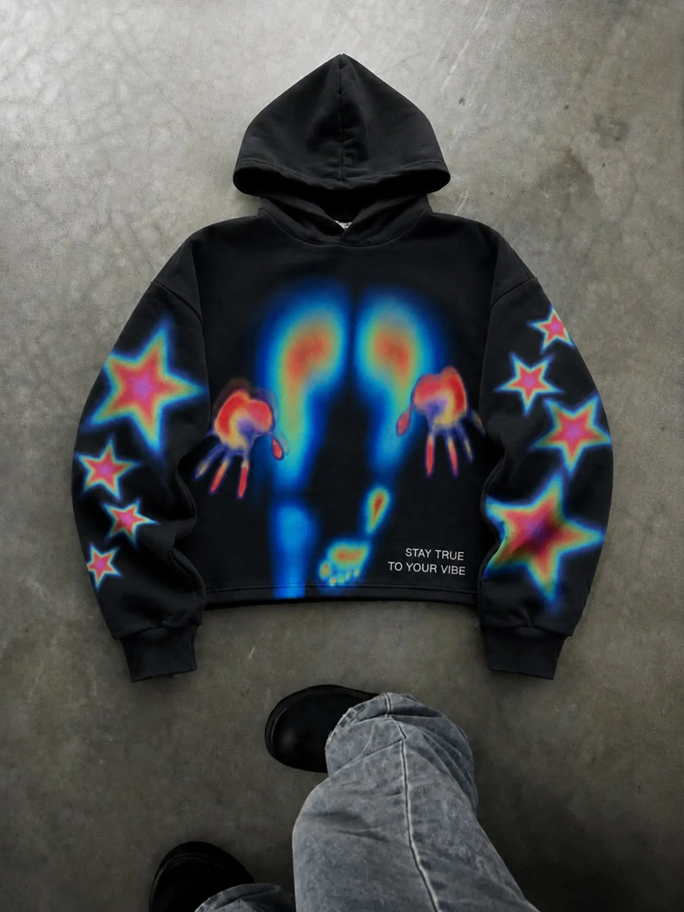 Thermal Vision Handprint Hooded Sweatshirt Y2K Aesthetic Pullover Boxy Fit Streetwear Hoodie for Festival Party and Casual Wear