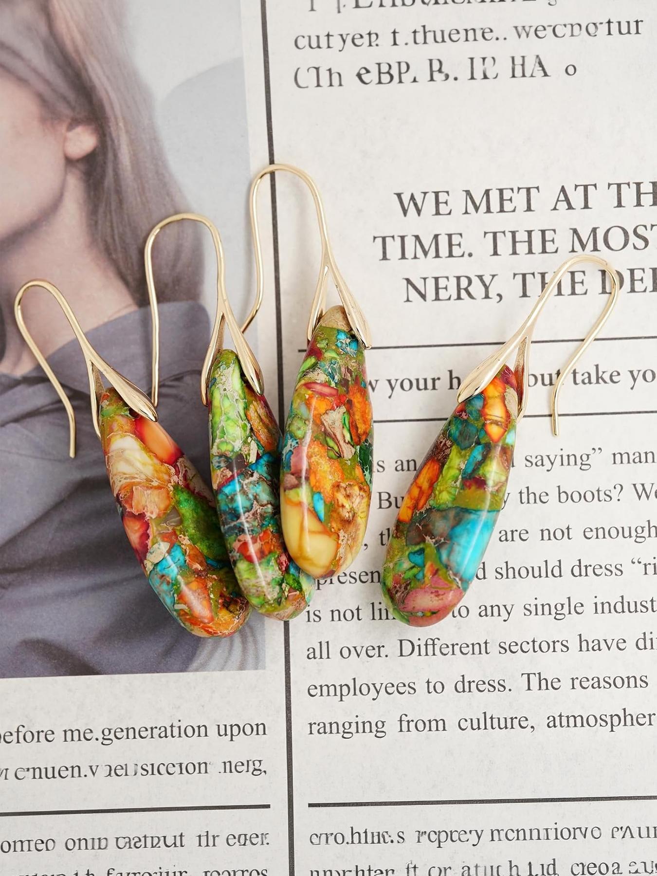 Natural Healing Stone Fish Pendant Earrings, Boho Ditsy Floral Jewelry Set, Copper Plated, Hypoallergenic, Ideal Gift for Couples