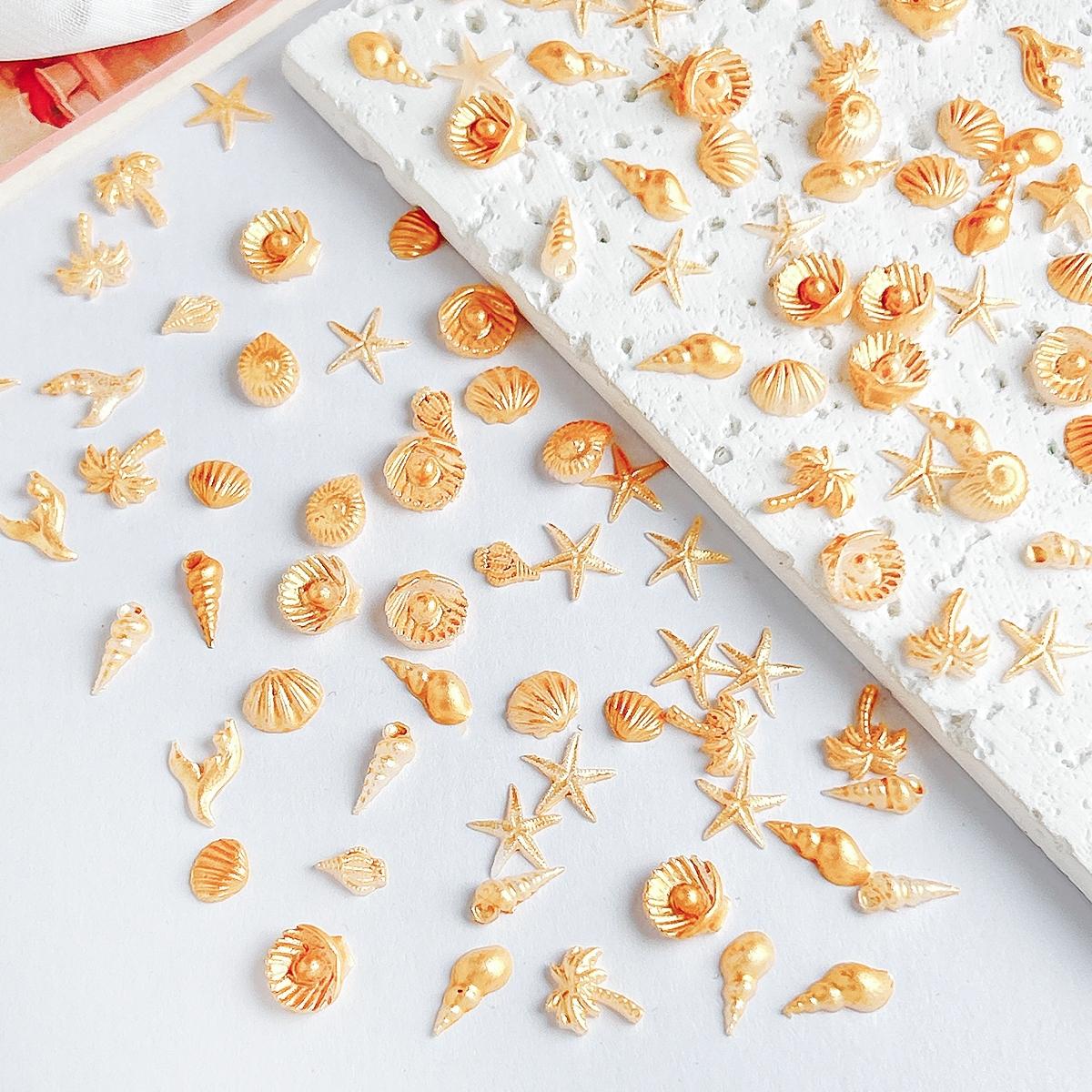 Hot Selling Summer Shells Starfish Coconut Trees Resin Nail Charms 3D Cute Creative Multi-style Conch Ocean Series Nail Art Decorations DIY Press On Nails Accessories