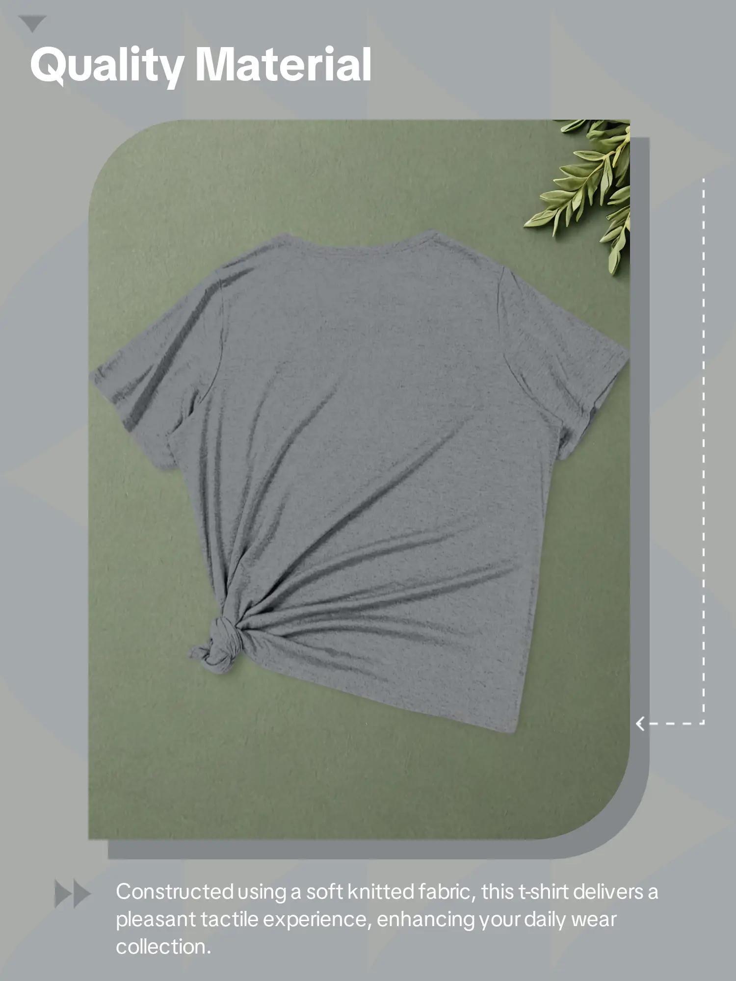 【Plus Size】 Women's Cartoon Sloth & Letter Print Round Neck Tee, Fashion Casual Crew Neck T-Shirt for Daily Wear, Ladies Clothes for All Seasons, Womenswear