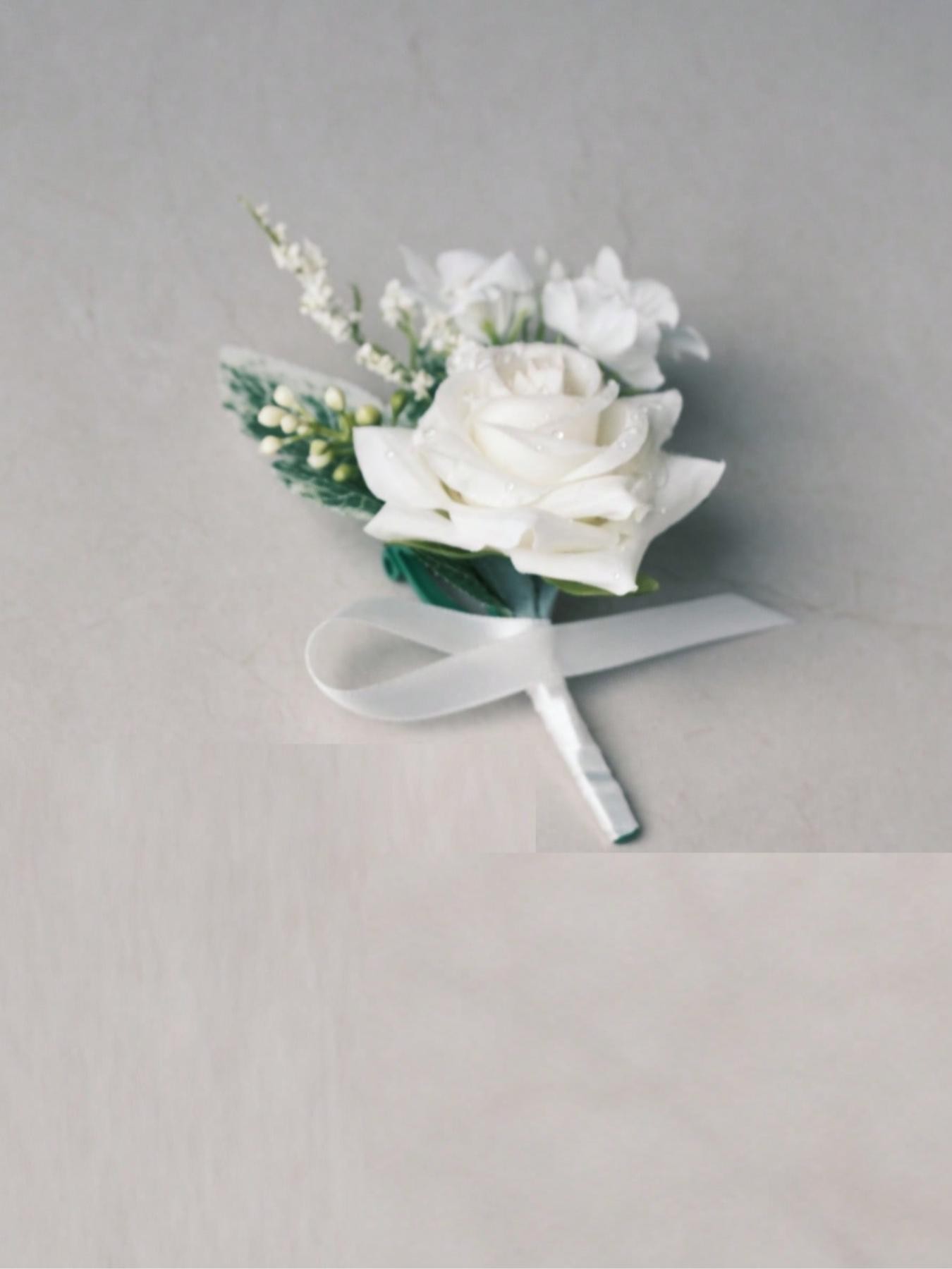 Artificial Rose Wedding Brooch Pin, Handmade Leaf Lapel Flower, Suitable for Groom Bride Bridesmaid, Elegant Prom Hair Accessory