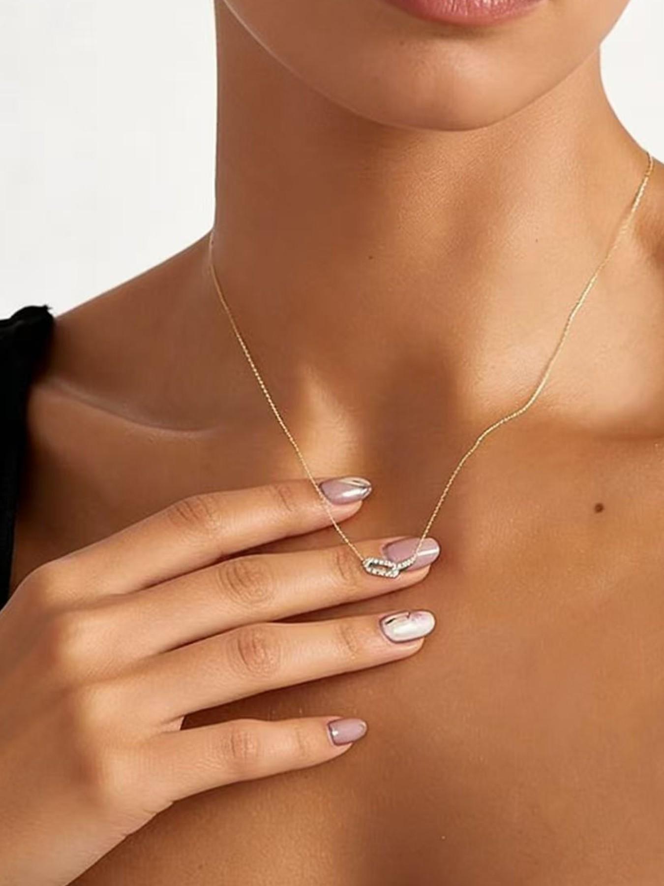 Elegant Pendant Necklace, Delicate Diamond Design, Simple Paperclip Chain, Cute Minimalist Open Oval Necklace, Women's Jewelry Gift