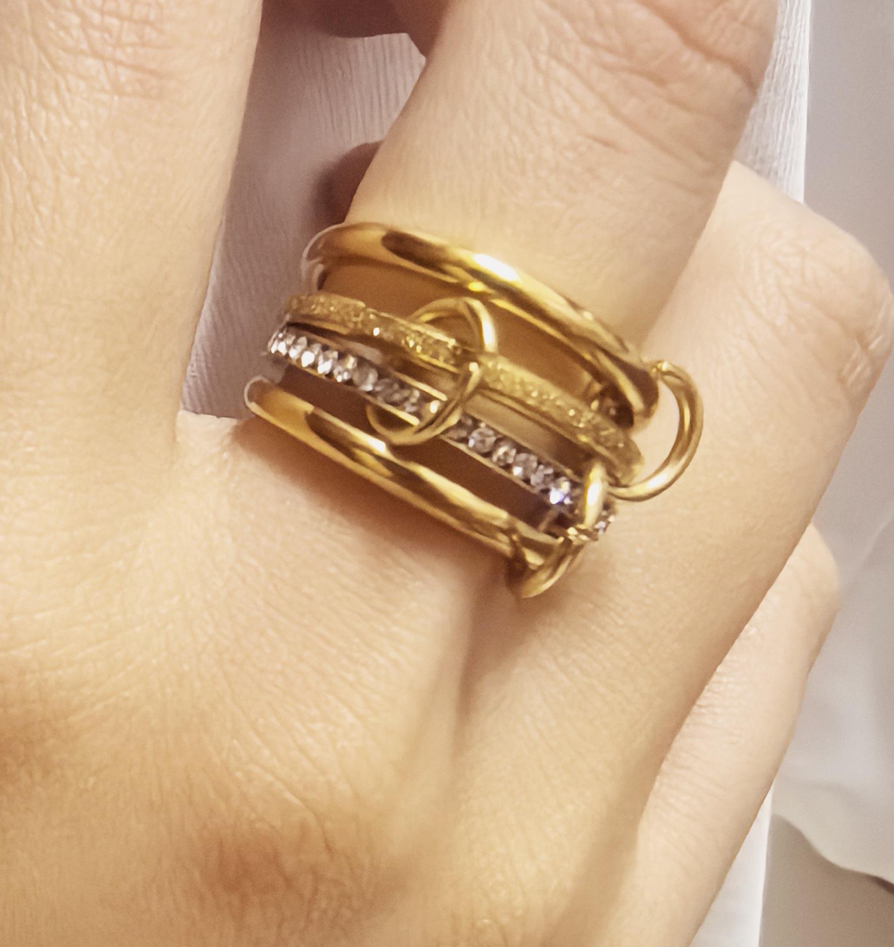 Stainless steel interlocking rings with full diamonds, three rings, four rings, new double-color multi-element style ring