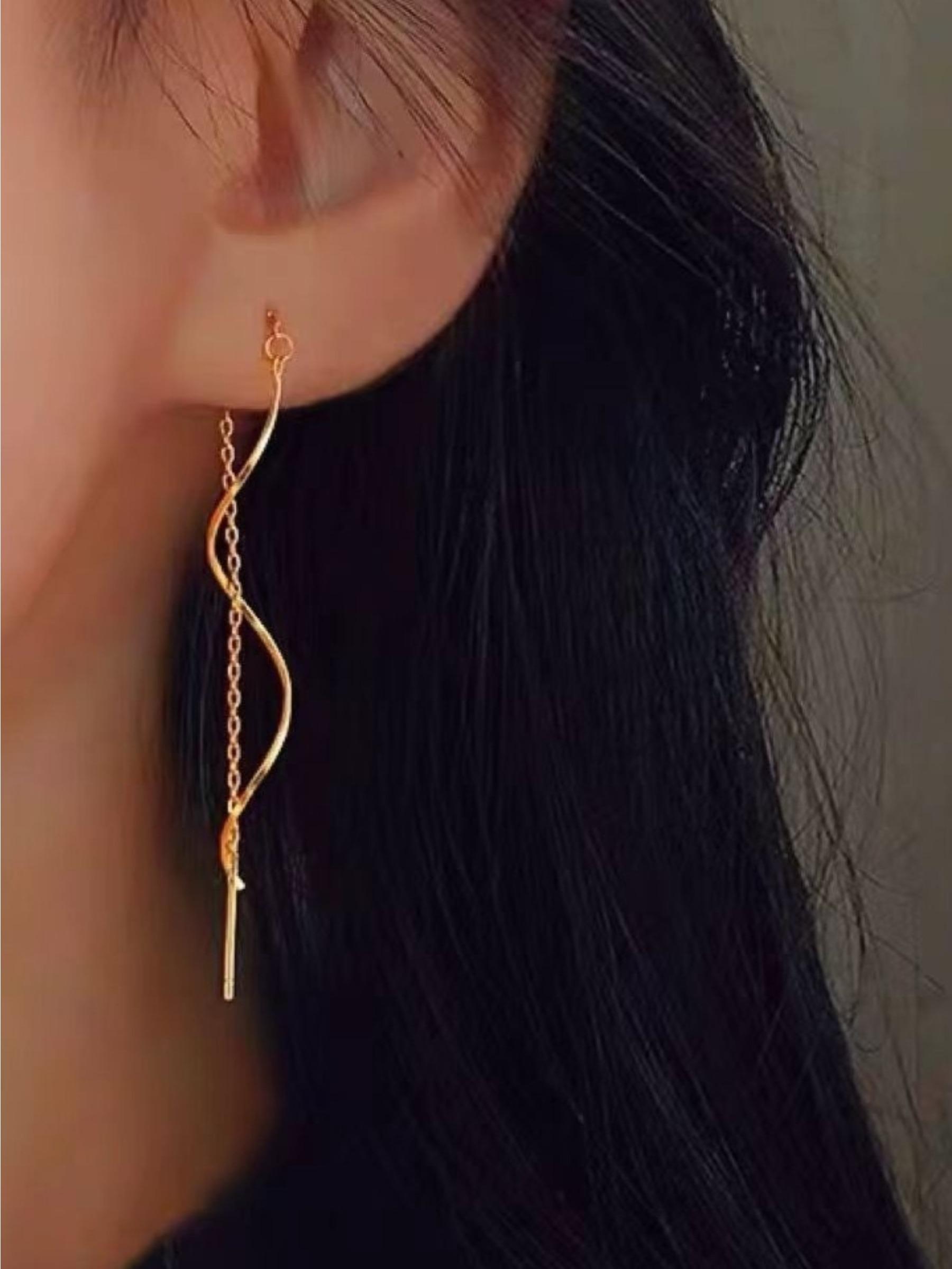 K-style Wavy Ear Line for Women, Elegant Long Earrings, New Trend 2026, Fashionable 18K Gold, Face-Slimming, Luxurious, Perfect for Dates