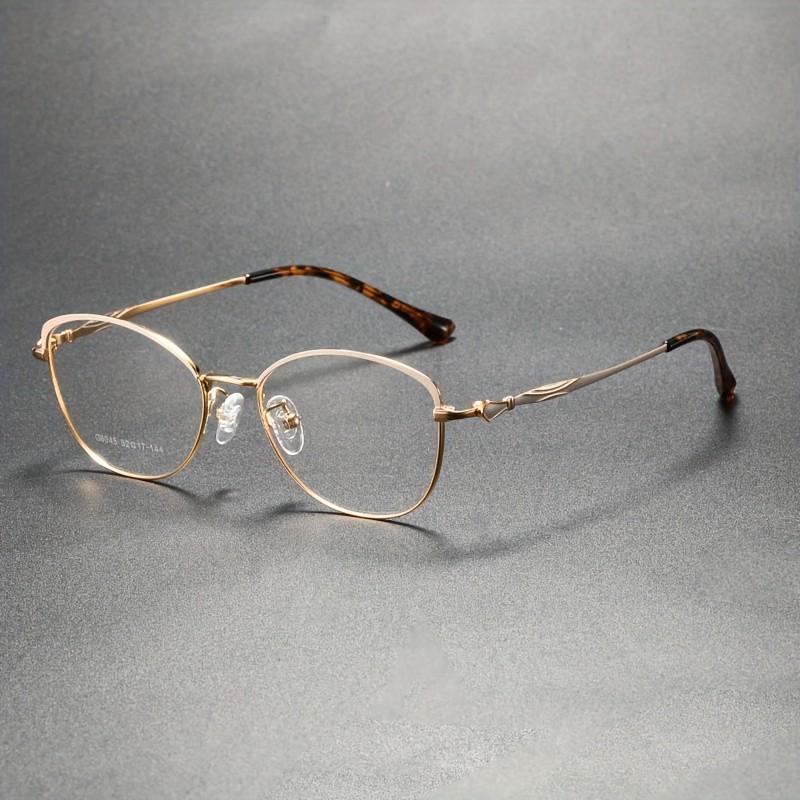 New Cat-eye Style Minimalist Design High-quality Women's Eyeglass Frames, Featuring an Ultra-lightweight Titanium Frame for Comfortable Wear. Elegant and Stylish Both Office Casual Outfits, Available in Color Options
