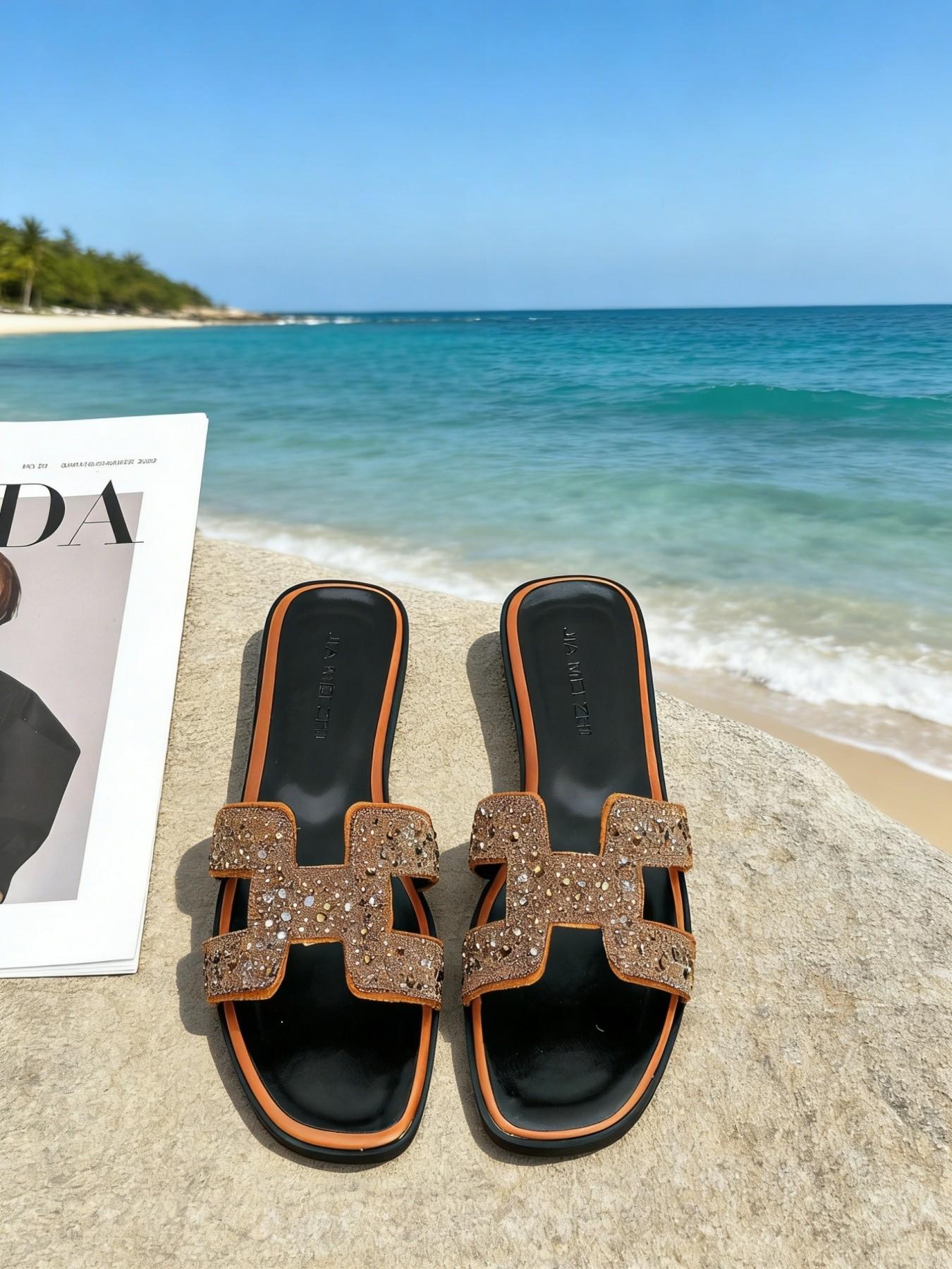 Women's Summer Fashion Sandals, 333-1 Diamond Design, Flat Sole, Textile Upper, Rubber Sole, Ideal for Beach & Travel