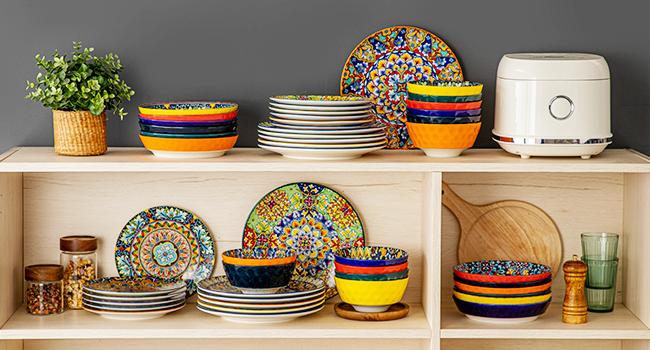 vancasso 12/16/18/24 Pieces Dinnerware Sets, Plates and Bowls Set, Porcelain Dishes Set for 4/6, Microwave and Dishwasher Safe, Scratch Resistant, Bohemian Style Dining Ware Service for 6, Series SIMI