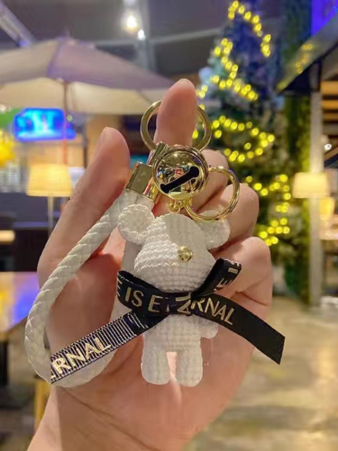 Trendy Yarn Bear Keychain, Cute Cartoon Character Backpack Charm, Girls' Car Key Ring, Romantic Couple Pendant Gift, All Seasons Accessory