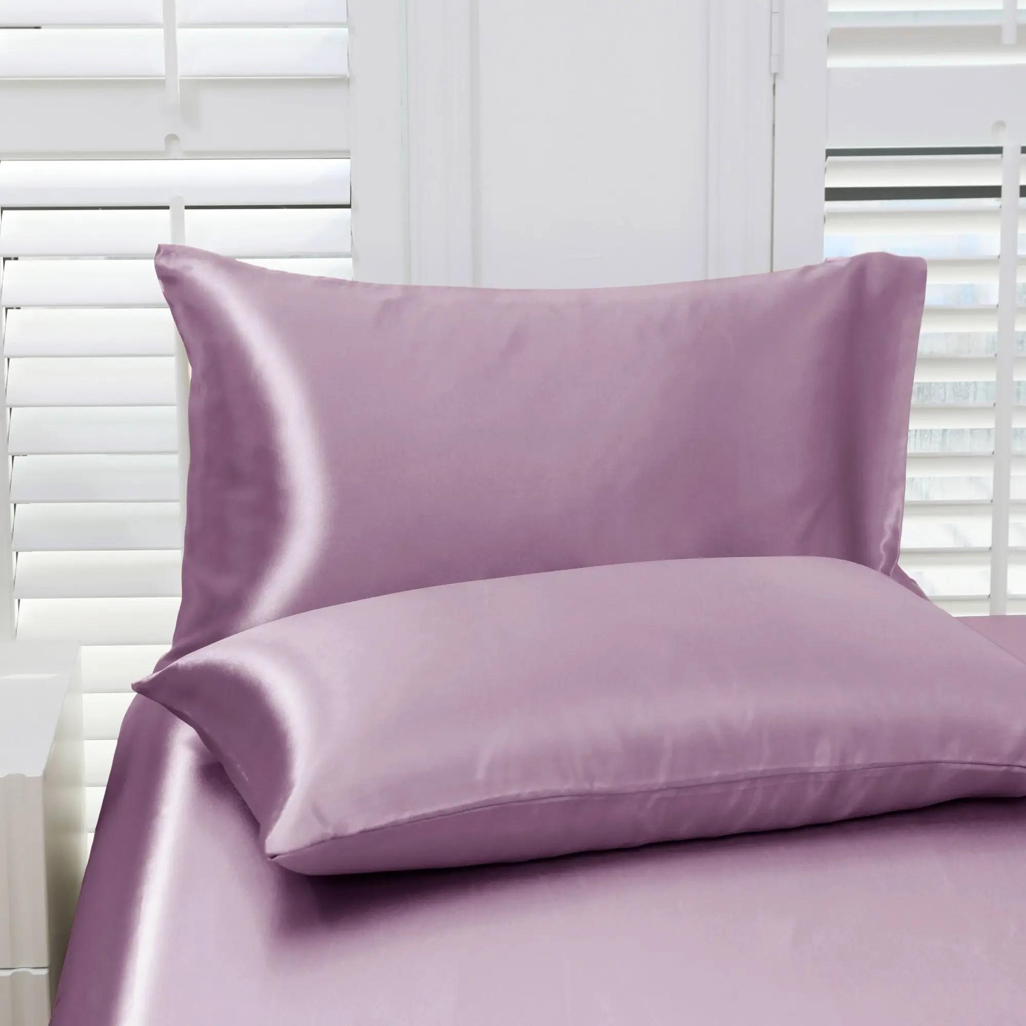 2/4-Piece Set Of Solid Color Silky Satin Pillowcases, Luxury Minimalist Style (Pillow Insert Not Included), Cool Bedroom Bedding, Enhance Your Sleep Experience, Suitable For Family Bedrooms and Dormitories Bedding Accessories