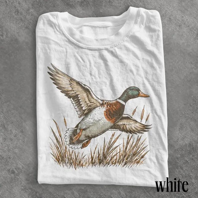 Men's Vintage Mallard Duck Graphic Tee - Cotton Crew Neck Retro Waterfowl Hunting Shirt, Rustic Wildlife Outdoor Wear Clothes for Hunters, Graphic Tees, Short Sleeve