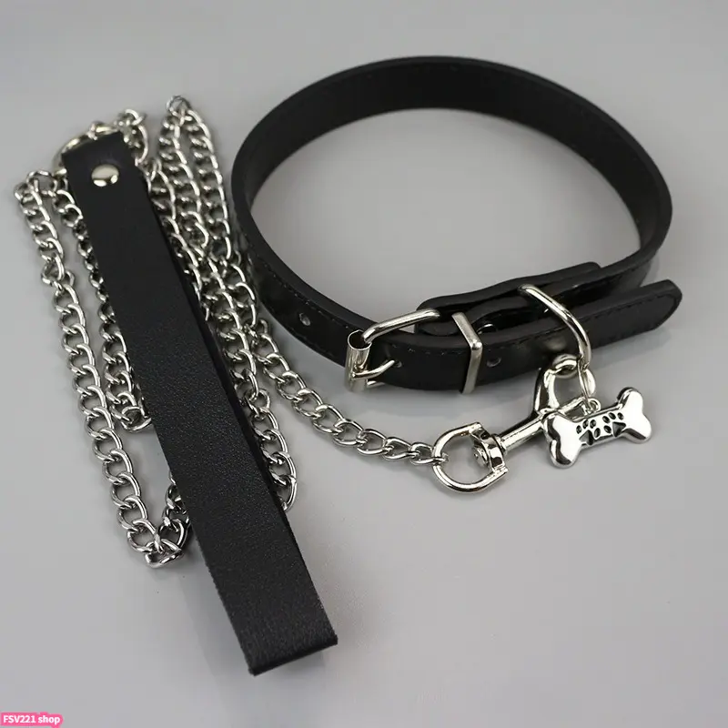 Gothic Punk PU Leather Choker with Bone Pendant & Chain Accessory, Adjustable Collar for Women, Cosplay Party Gifts, Necklace, Gifts Adults, Choker Necklace, Gifts For Girlfriend