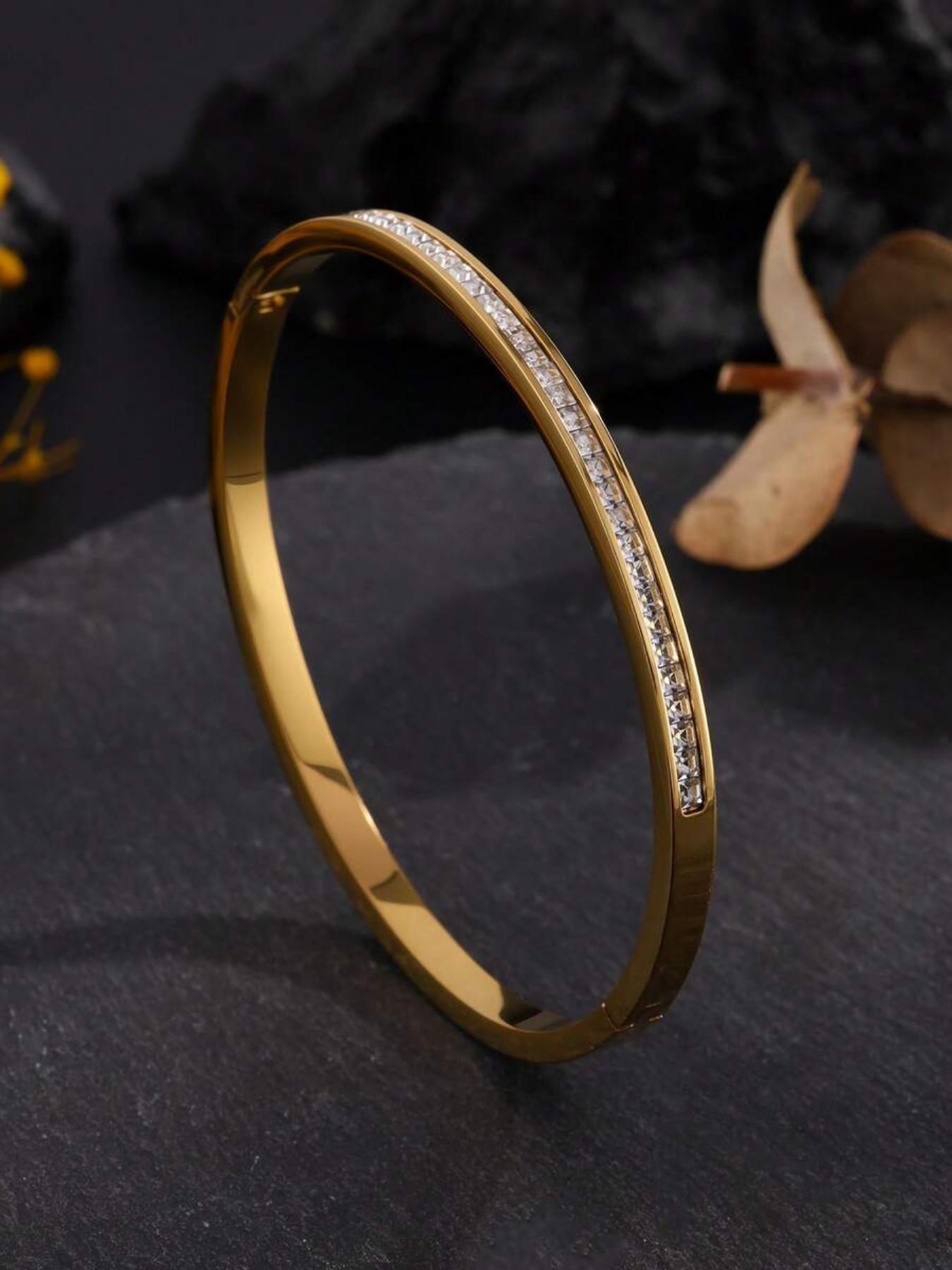 Women's 3pc Stainless Steel & 18k Heart Rhinestone Bangle Bracelet Set, Copper Inlay Artistic Design, Ideal for Daily Wear