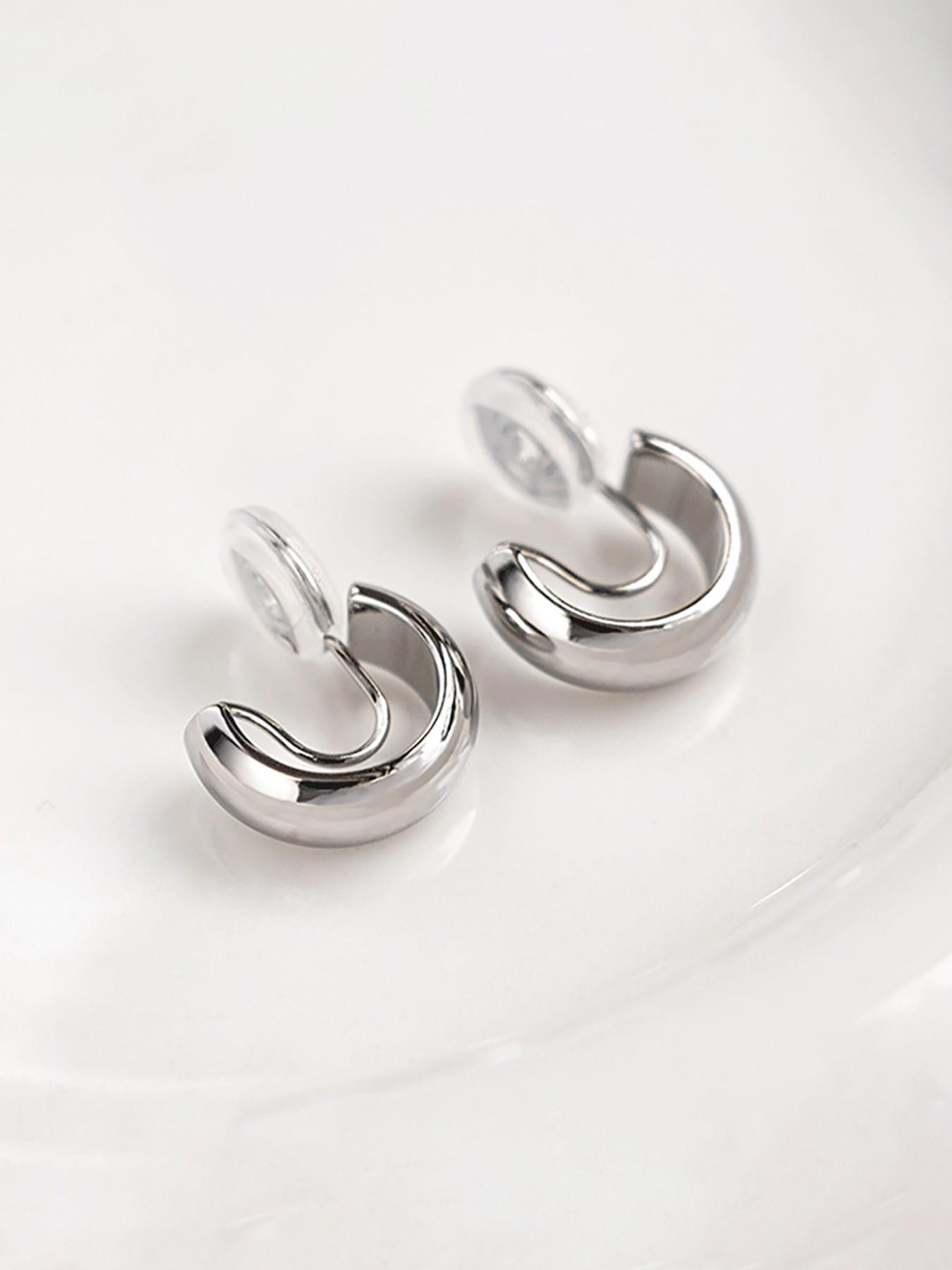 Metal Wind Mosquito Repellent Ear Clip, No Piercing Ear Bone Clip, Elegant Daily Jewelry for Women, Plain Stud Earrings, All Seasons