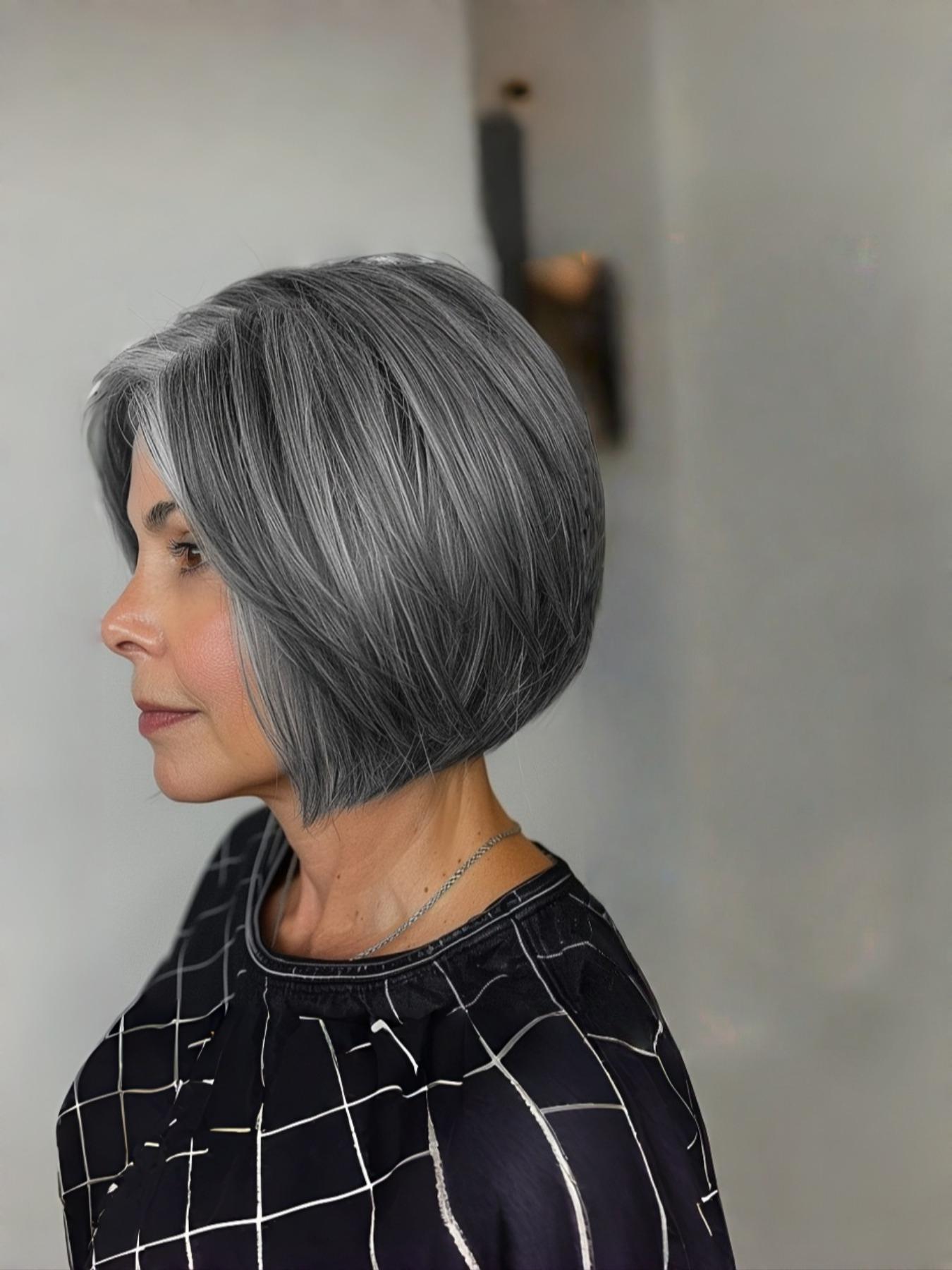Silvery Wavy Bob Wig, Layered Synthetic Ombre Short Straight Hair, High Temperature Fiber, Rose Net Cap for Daily & Party Use, Straight Bob Wigs, Layered Cut Wig, Layered Haircut Wig, Daily Wear Wig