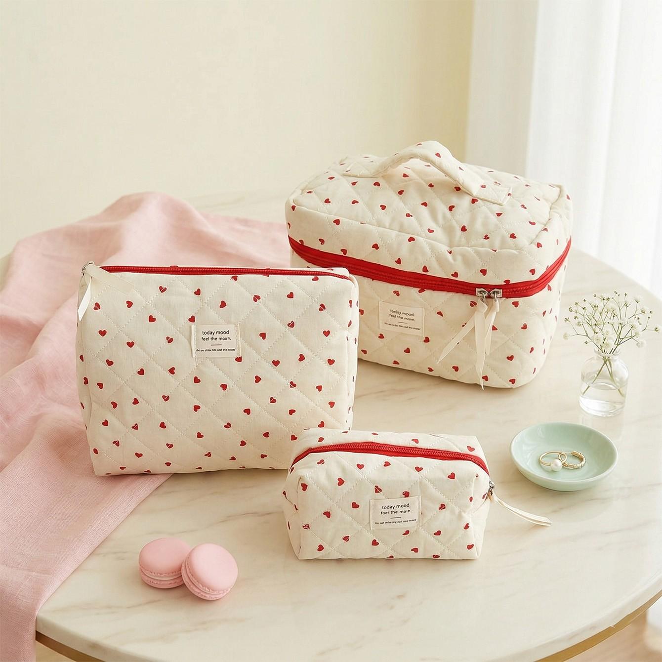 3/1Pcs Quilted Heart Pattern Travel Makeup Bag, Large Capacity Portable Cosmetic Bag, Ideal for Women/girls, Perfect Gift for Travel