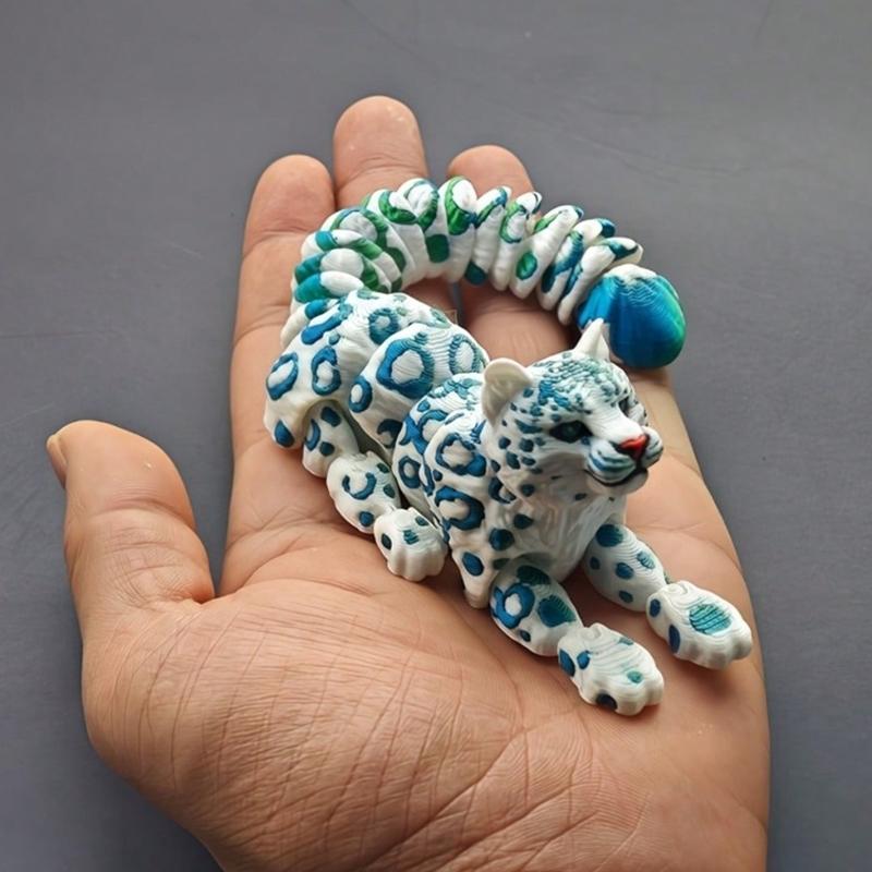 A  leopard figurine, suitable for home decoration ornaments