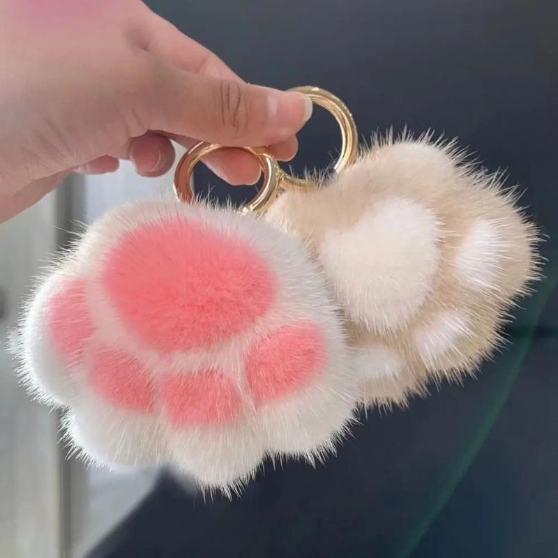 Cat Paw Pendant Keychain Couple Keychain Fluffy Faux Fur Keychain Charm Cute Soft Plush Toy Key Ring Backpack Car Key Pendant