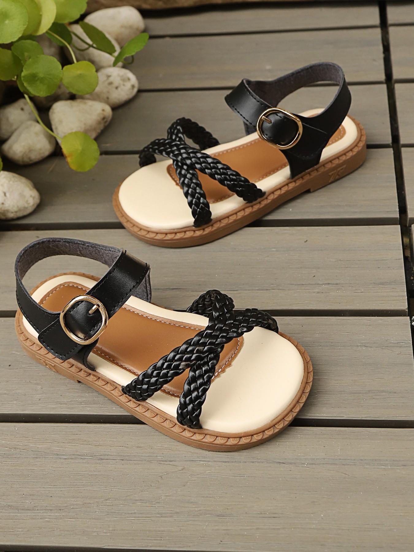 Kids Braided Crisscross Sandals, Adjustable Buckle, Non-Slip Soft Sole, Cute Style, PU Leather Upper, Rubber Sole, Plain Pattern