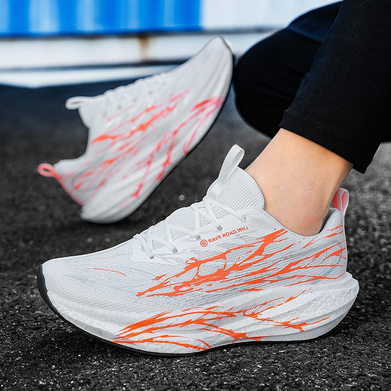 2026 Spring New Casual Couple Running Shoes, Lightweight Breathable Mesh, Outdoor Gym Sneakers, Men's and Women's Sports Shoes