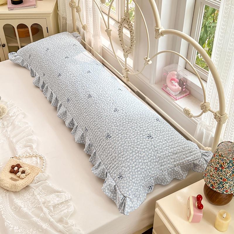 1pc Floral Pillowcase, Quilted Edge Design, Thickened Comfort, Breathable, Suitable for All Seasons, Bedding Accessory