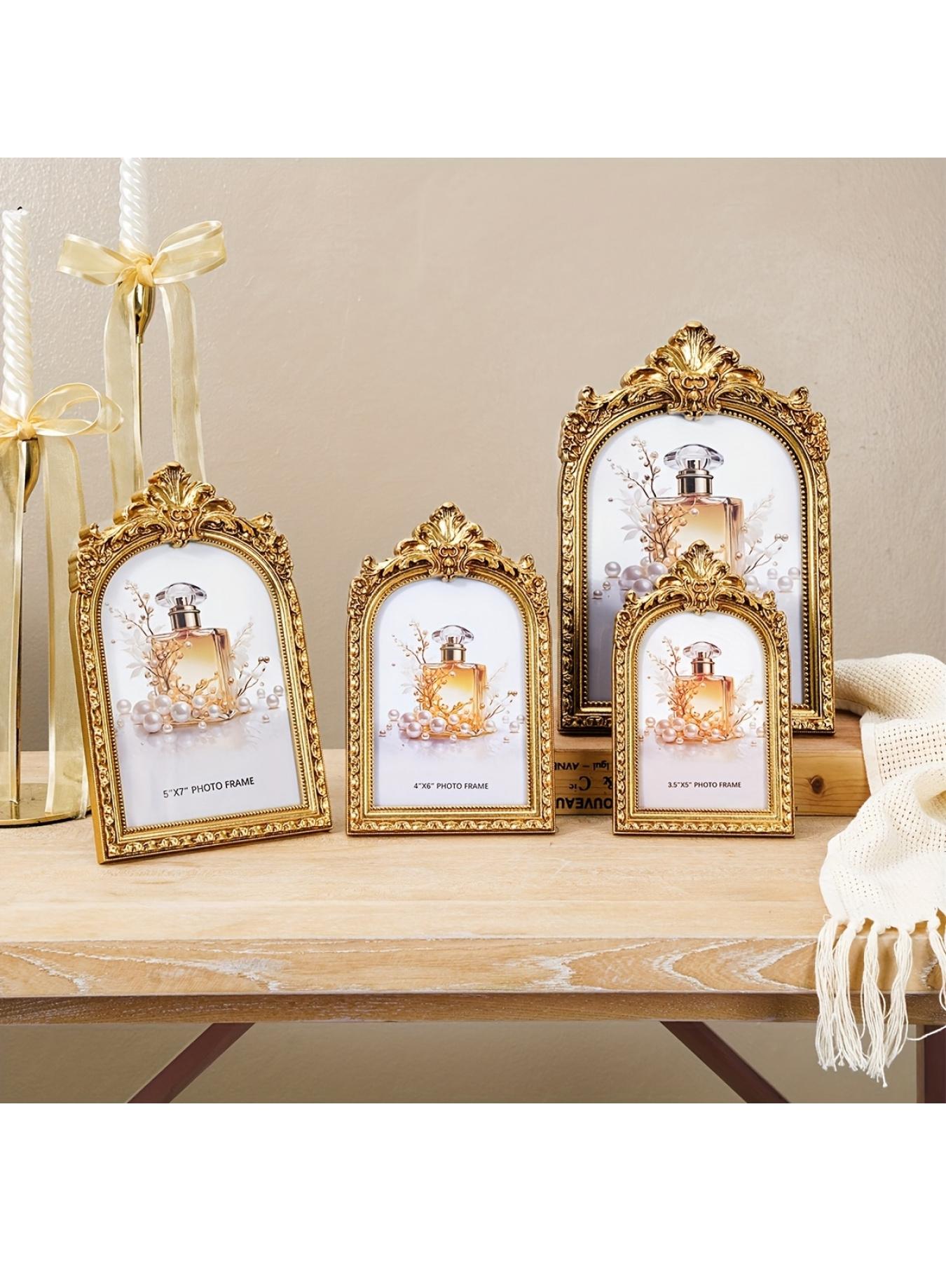 1PC European Vintage Gold Lace Arch Decorative Photo Frame with Random Inner Paper for Wedding Photography Display Home Decoration