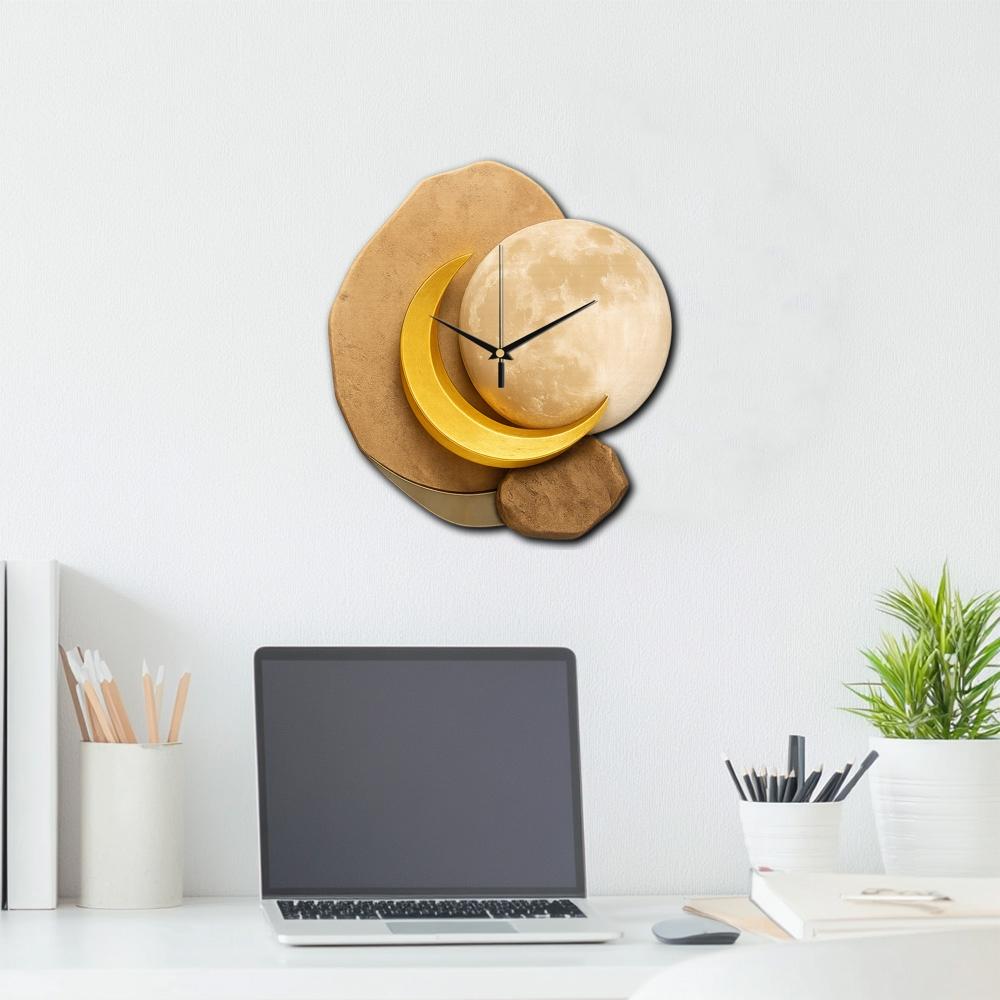 Creative Irregular Cut Clock, Silent Wall Clock, Softwood Surface Moon Phase Design, Battery Operated, Home Decor Gift Choice