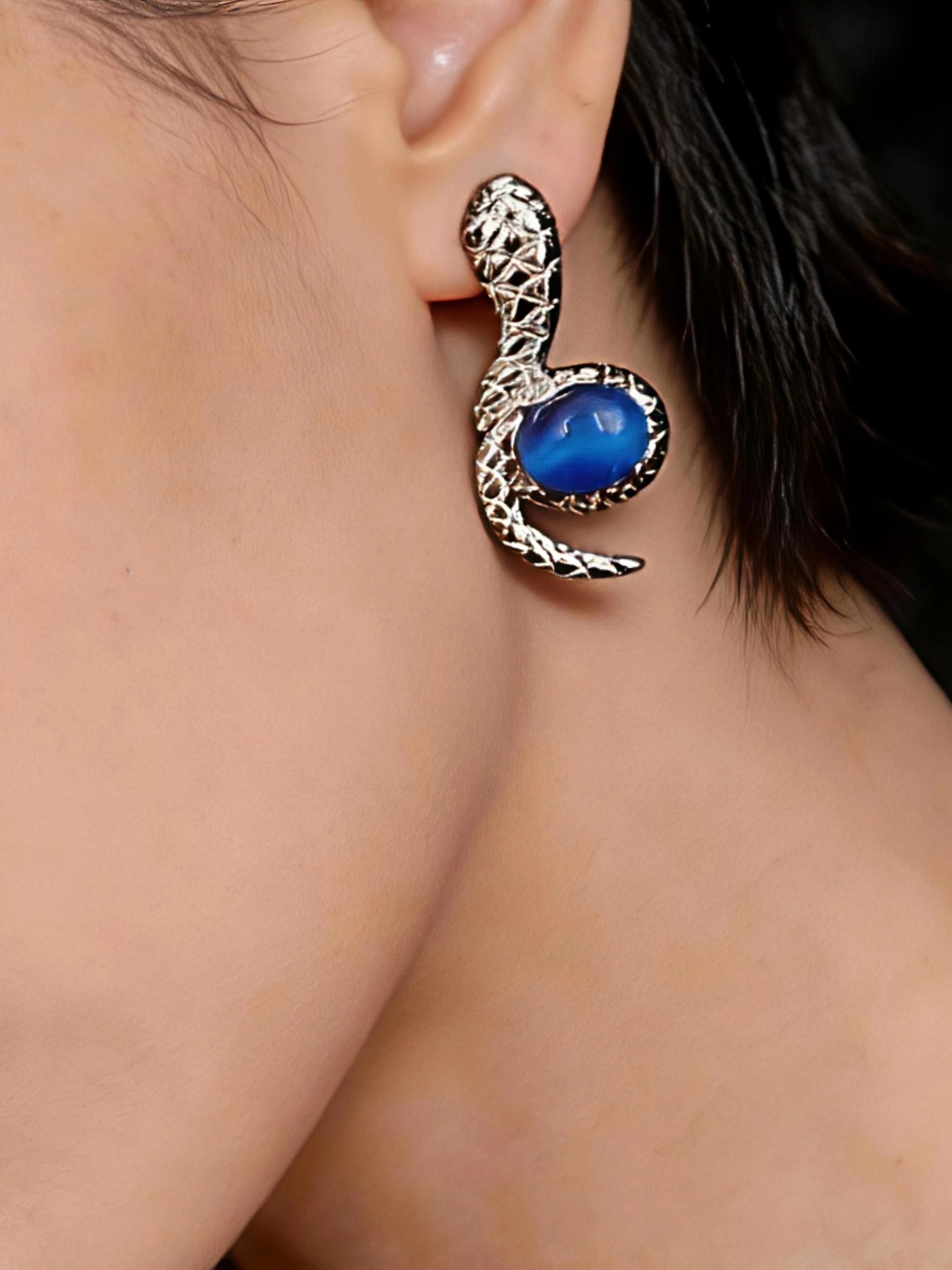 Vintage Snake Shape Blue Agate Stud Earrings, Unique Design High-End Jewelry, Luxurious Snake Pattern Gemstone Ear Rings