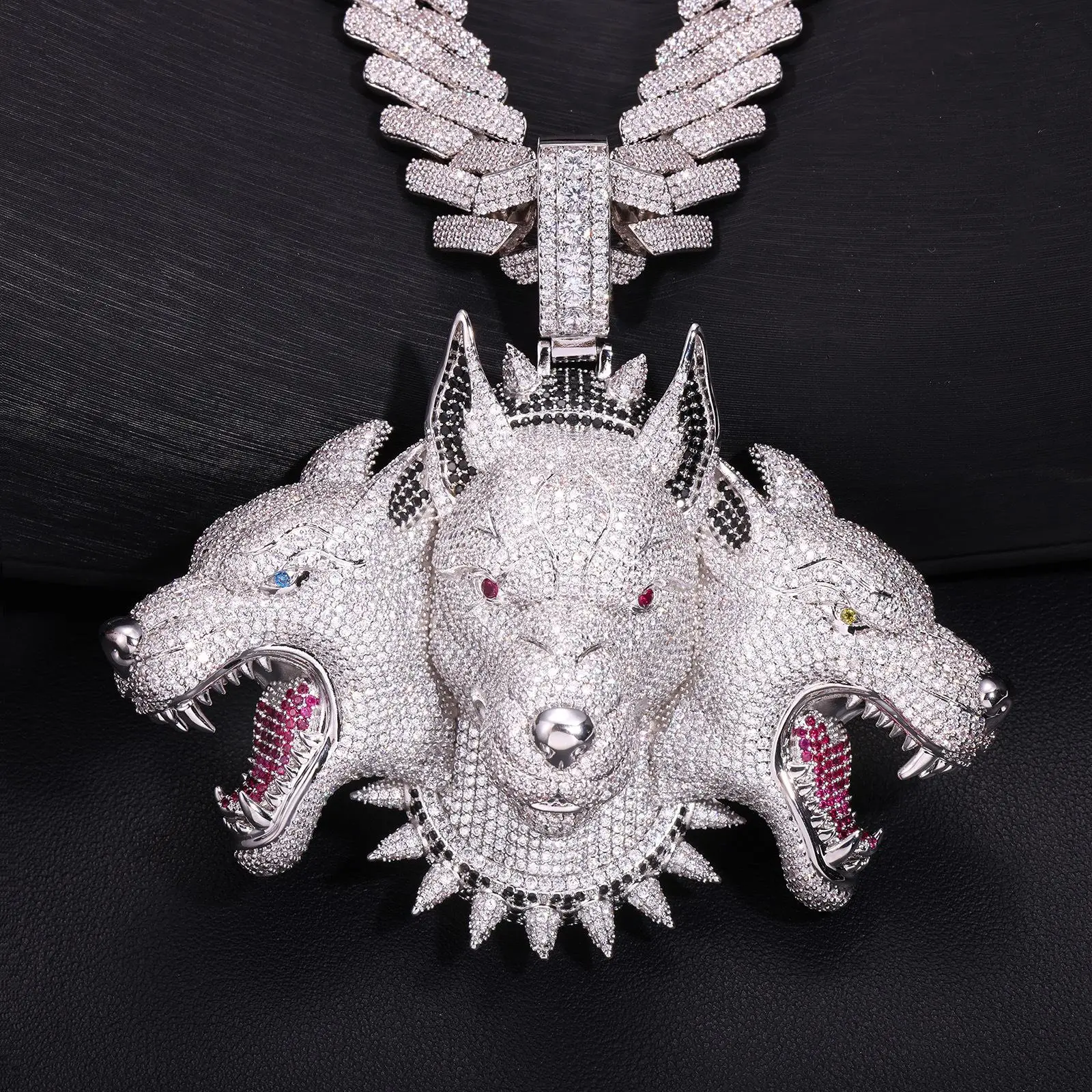 Hip-hop 3-Headed Dog Pendant Necklace, Stylish Costume Jewelry Fashion Accessory