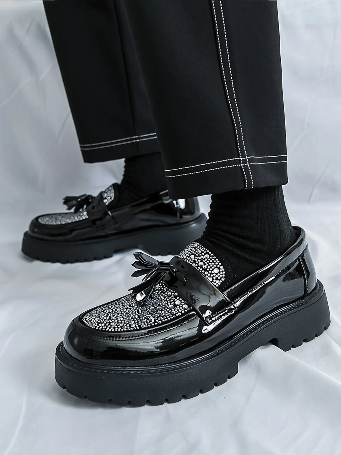 Luxury Rhinestone Fringe Men's Thick Sole Loafers, Glossy Leather Slip-On Shoes, Comfortable Breathable Retro British Style