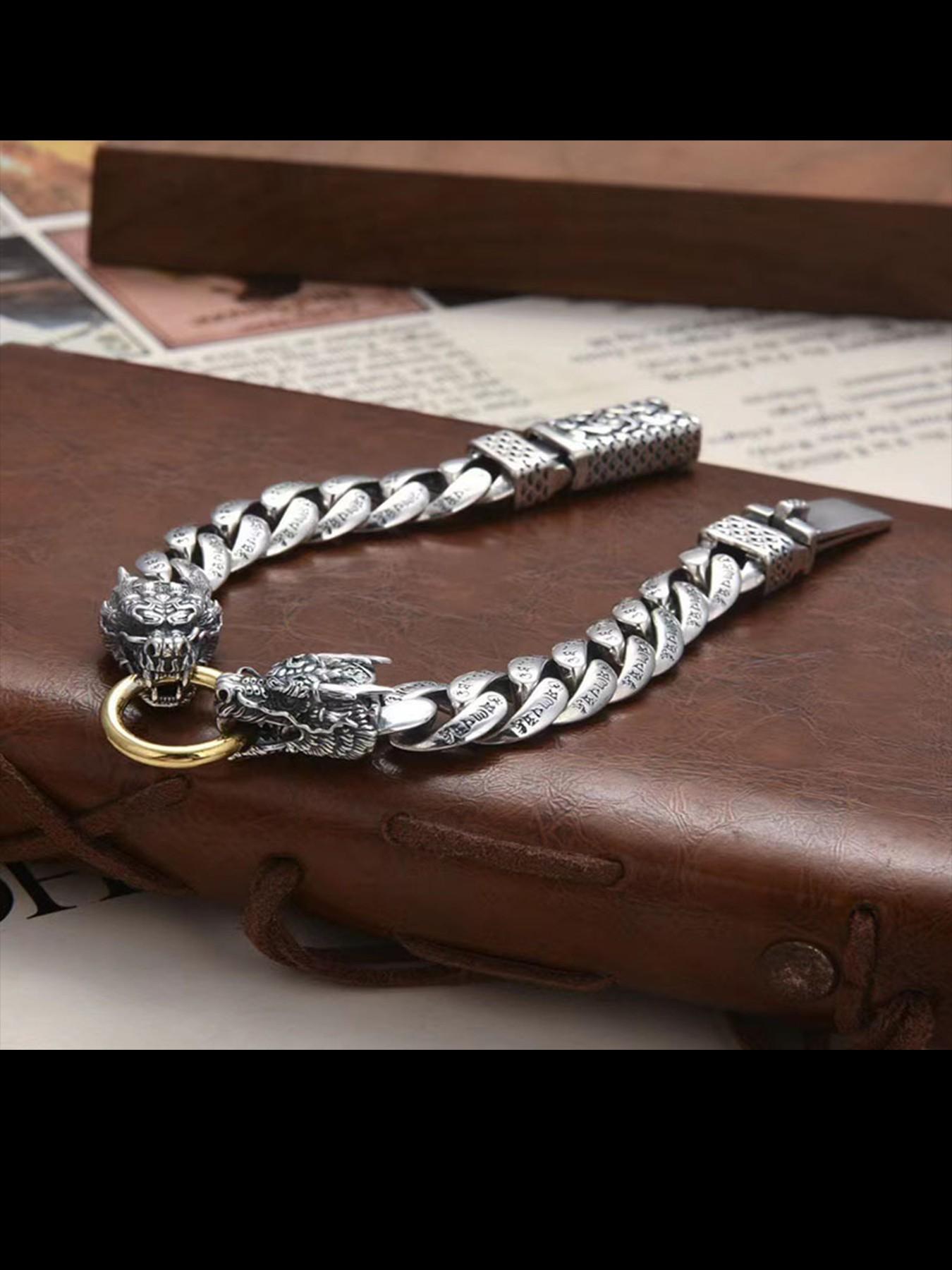 New High-End Handmade Bracelet for Men, Traditional Chinese Style, Bold Retro Dual Dragon Head, Six-Character Inscription Bracelet