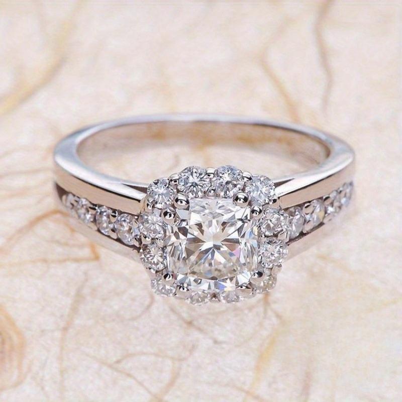 Classic and elegant white cubic zirconia inlaid women's ring suitable for banquets, engagement parties, Christmas, Valentine's Day gifts