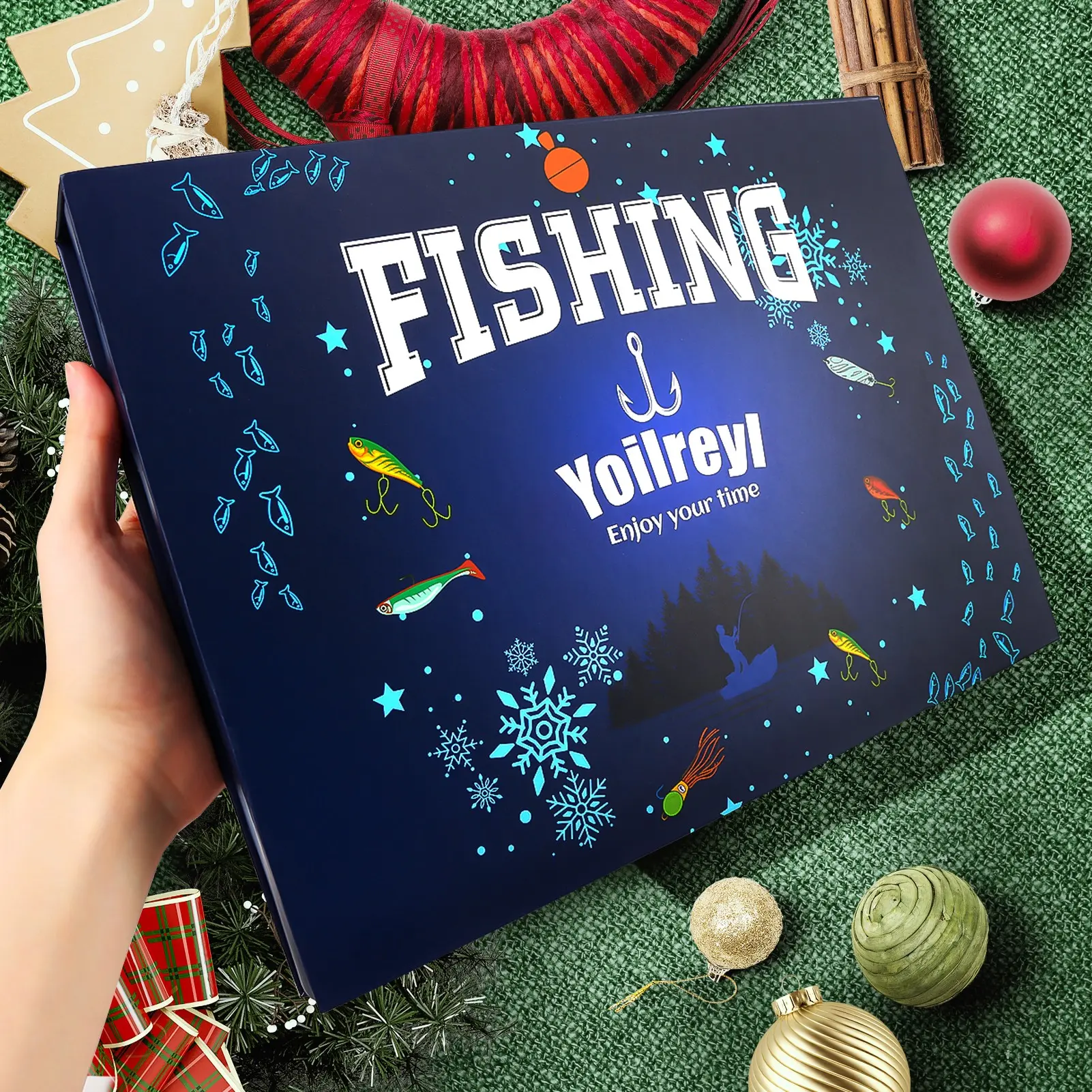 24 Random Artificial Fishing Lures Christmas Blind Box, Elegant Gift Packaging, Soft and Hard Baits Set, Perfect Surprise Gift for Fishermen