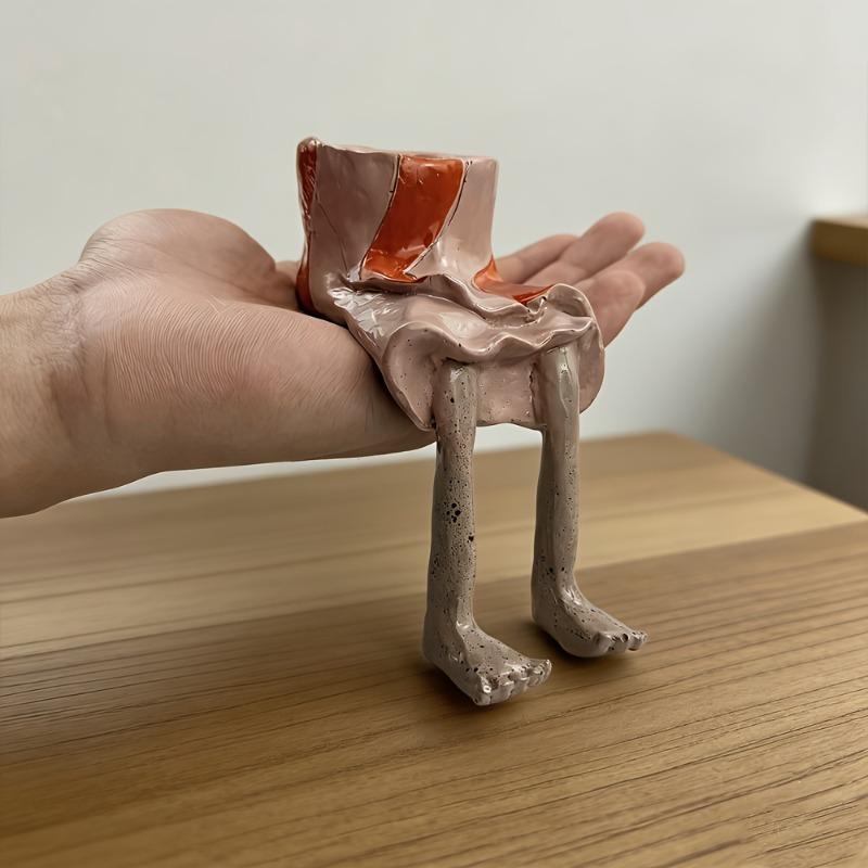 Resin Statue Base Planter, Ideal for Succulents, Cacti, Small Plants, Outdoor Use, Modern Home Office Decor, Balcony Ornament