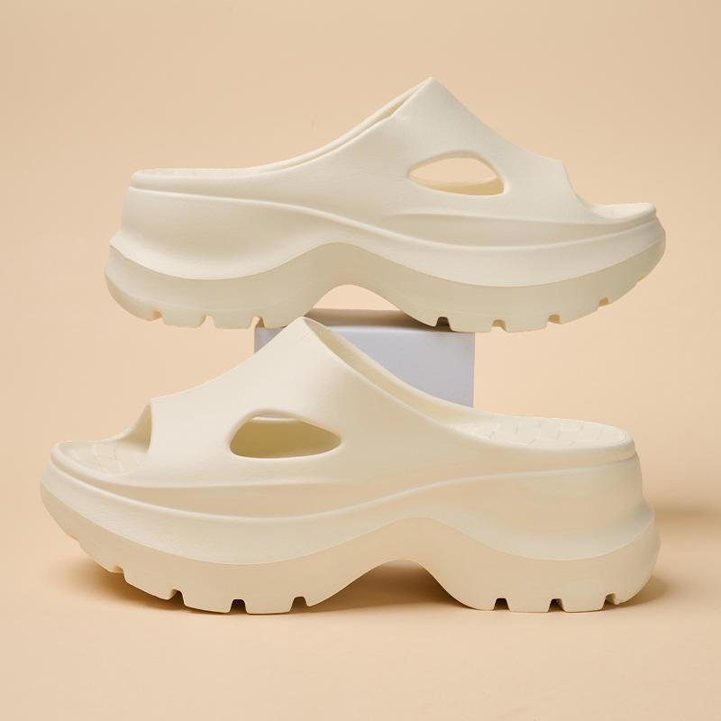 Women's Platform Slippers EVA Thick Non-Slip Rubber Sole Hollow Design Sandals Breathable Indoor Outdoor Casual Shoes Soft Walking Slippers