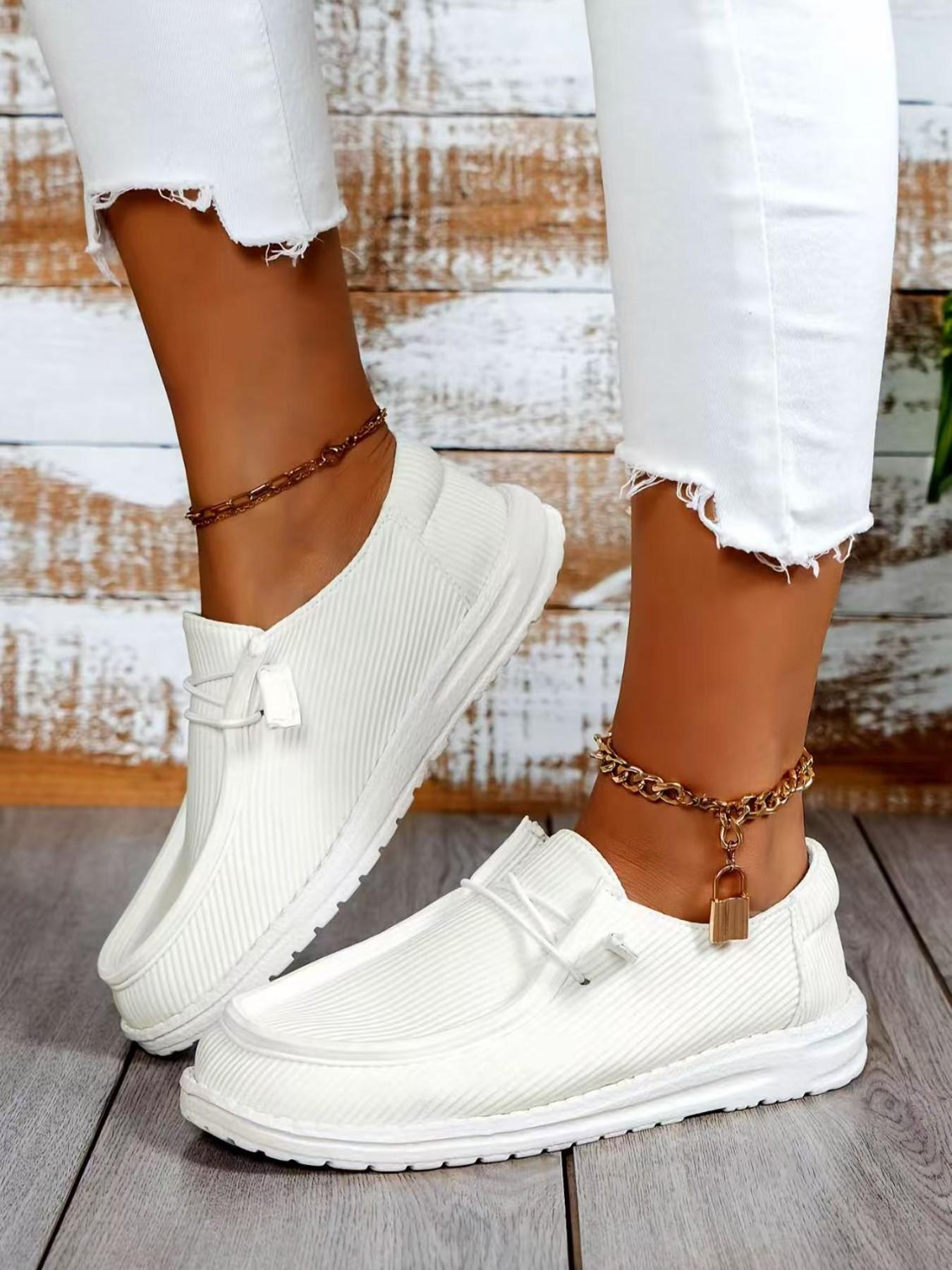 Women's Minimalist Casual Slip-On Shoes, Round Toe Flat Sole, Comfortable Versatile Footwear for Daily Wear, Perfect for Everyday Use