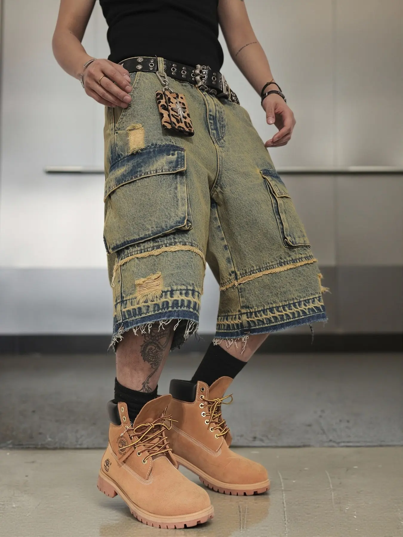 Vintage Washed Five-Pocket Denim Shorts, Industrial Style, Distressed Hem, American Retro Wide Leg, Loose Fit Men's Short Pants