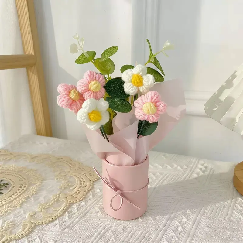 1 pcs Charming Handmade Crochet Daisy Bouquet with Vase - Ideal home decoration, fake flowers plants, perfect gift for Valentine's Day, Mother's Day, Christmas, Thanksgiving, Mother's Day, surprise for girlfriend or mom