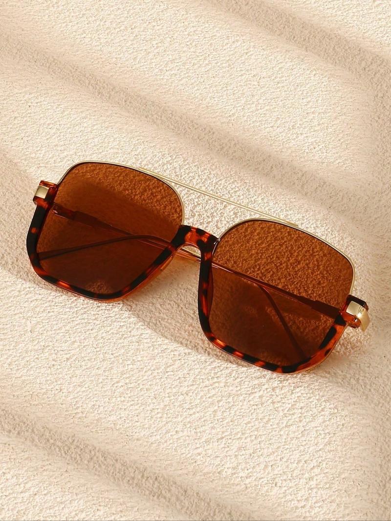 Vintage Sunglasses, Trendy Casual Sunglasses for Everyday Use, Fashion Accessories for Outdoor Activities, Stylish Glasses, Classic Shades