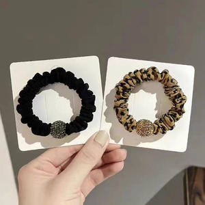 A3 hair tie