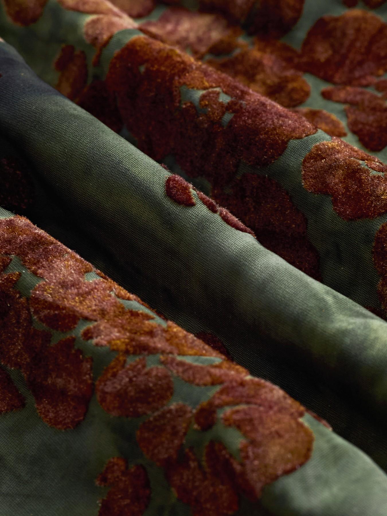 Women's Floral Deep V Neck Crop Top & Fish Tail Skirt Set, Sexy Two-Piece, Back-To-School Fashion, All-Over Print Design