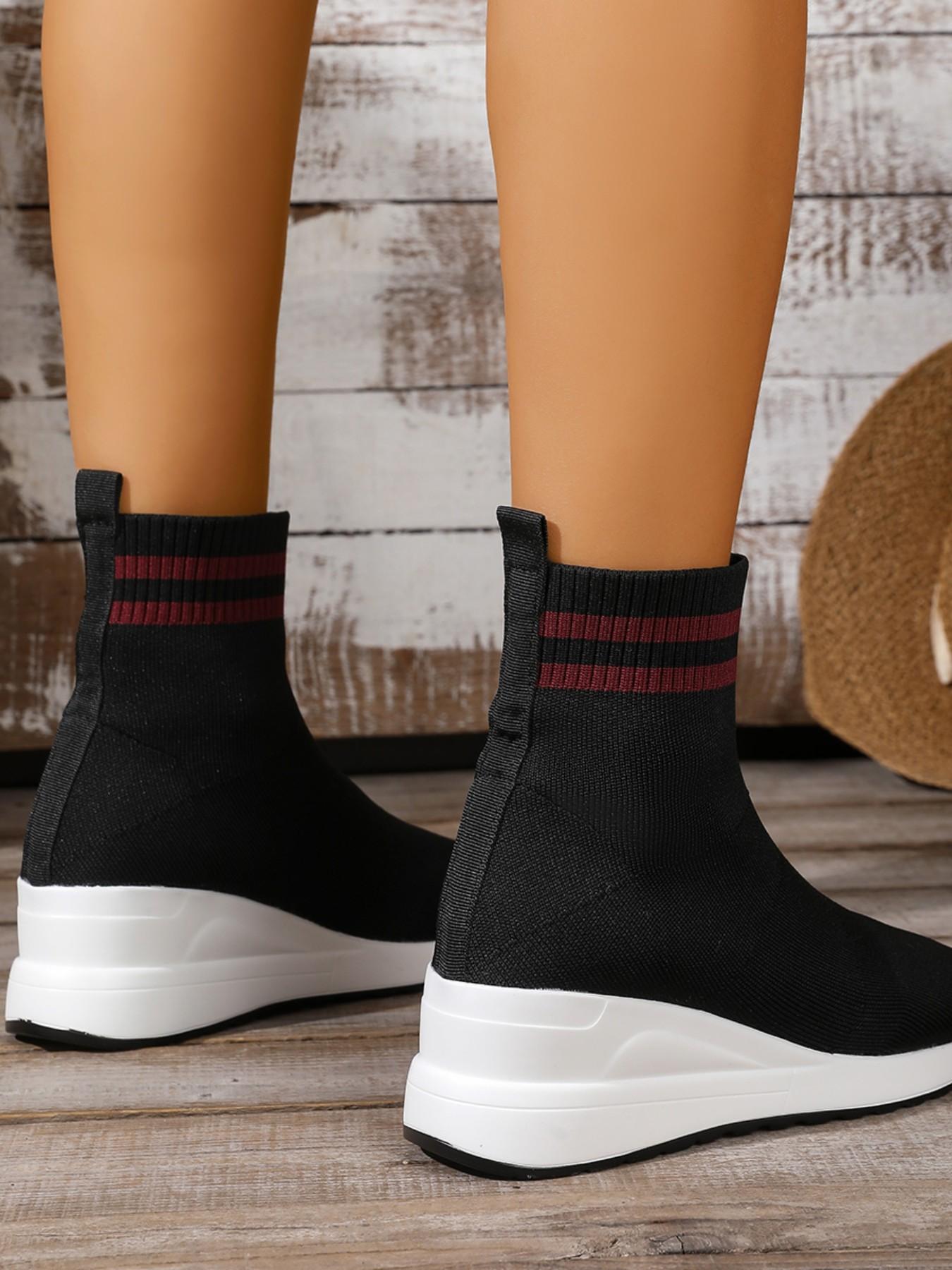 Women's Fashion Single Shoe, Short Boot, Slip-On, Simple and Comfortable, Perfect for Daily Wear, Stylish and Practical Design