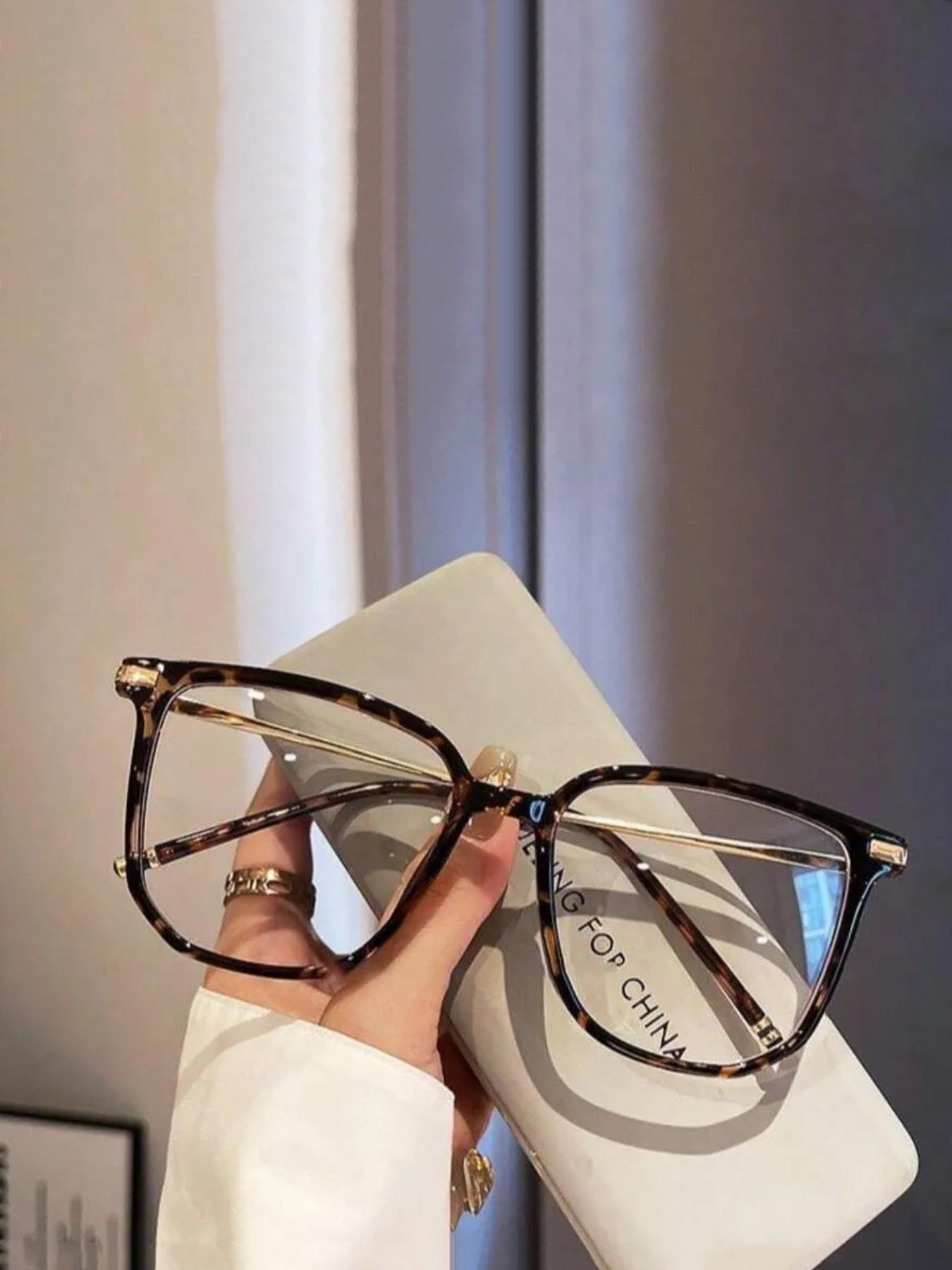 Women's Blue Light Blocking Glasses, Fashionable Design, Stylish Square Frames, Lightweight Comfort, UV Protection, Reduces Eye Strain & Migraine Relief